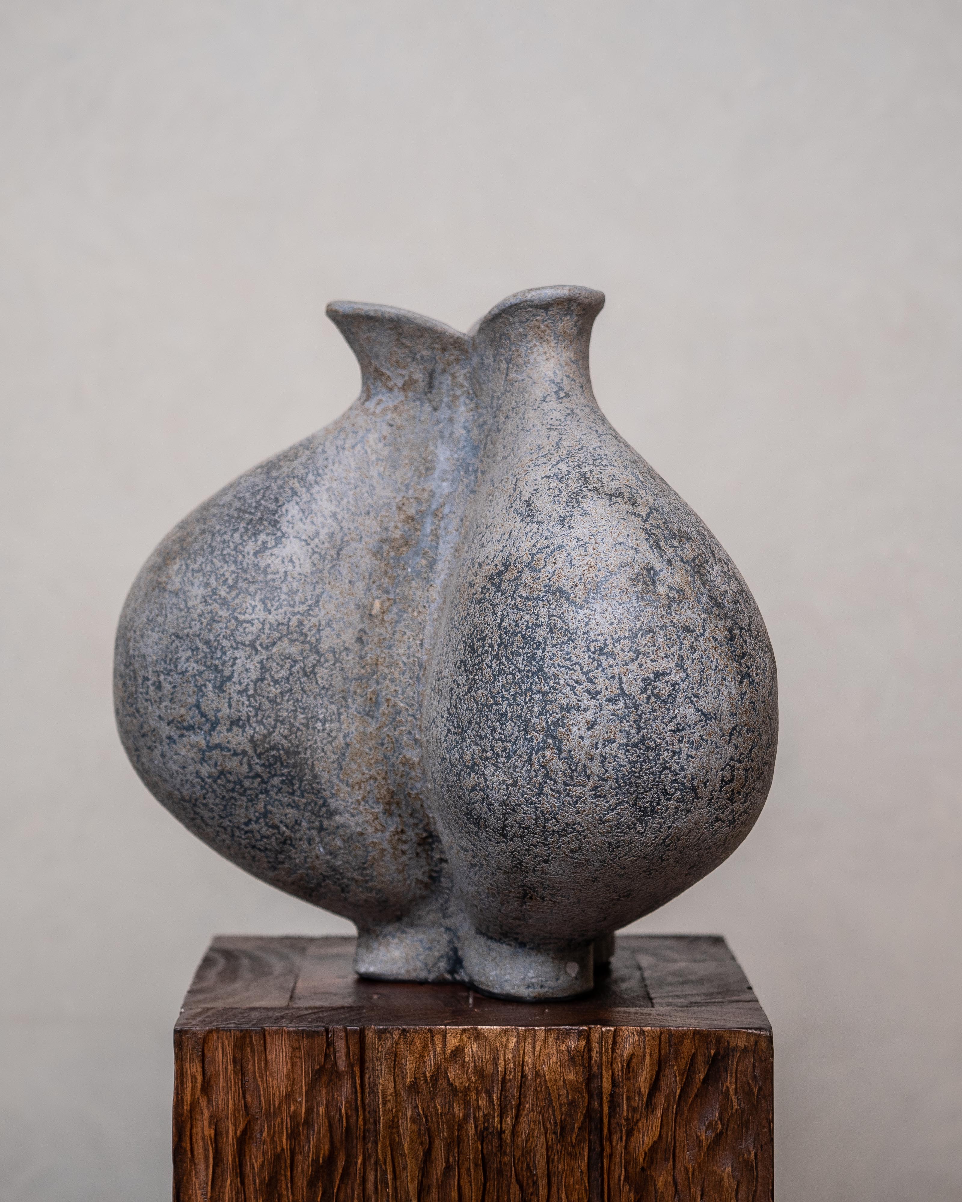 Nuri Vessel Gray