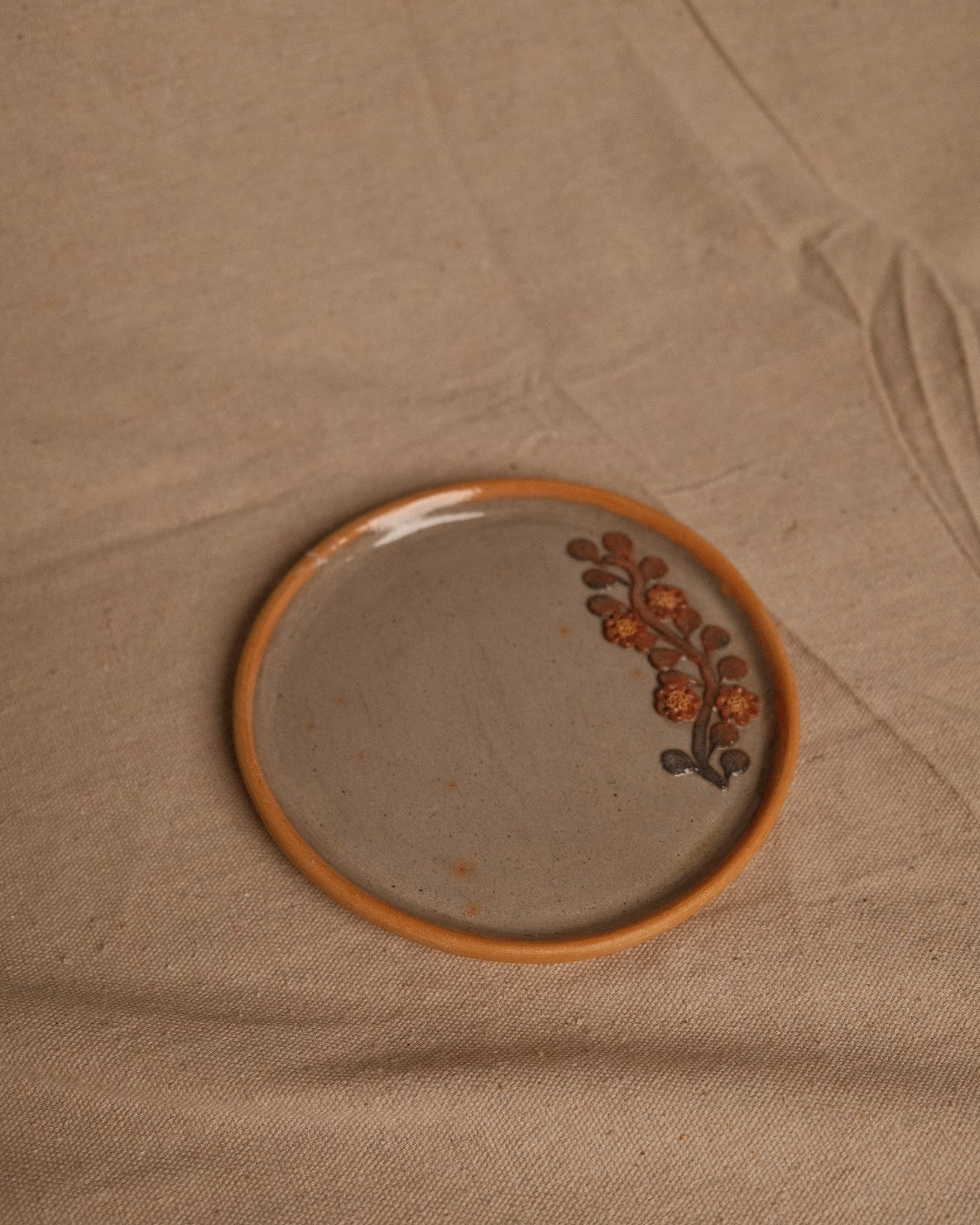 Flora Clay Dish