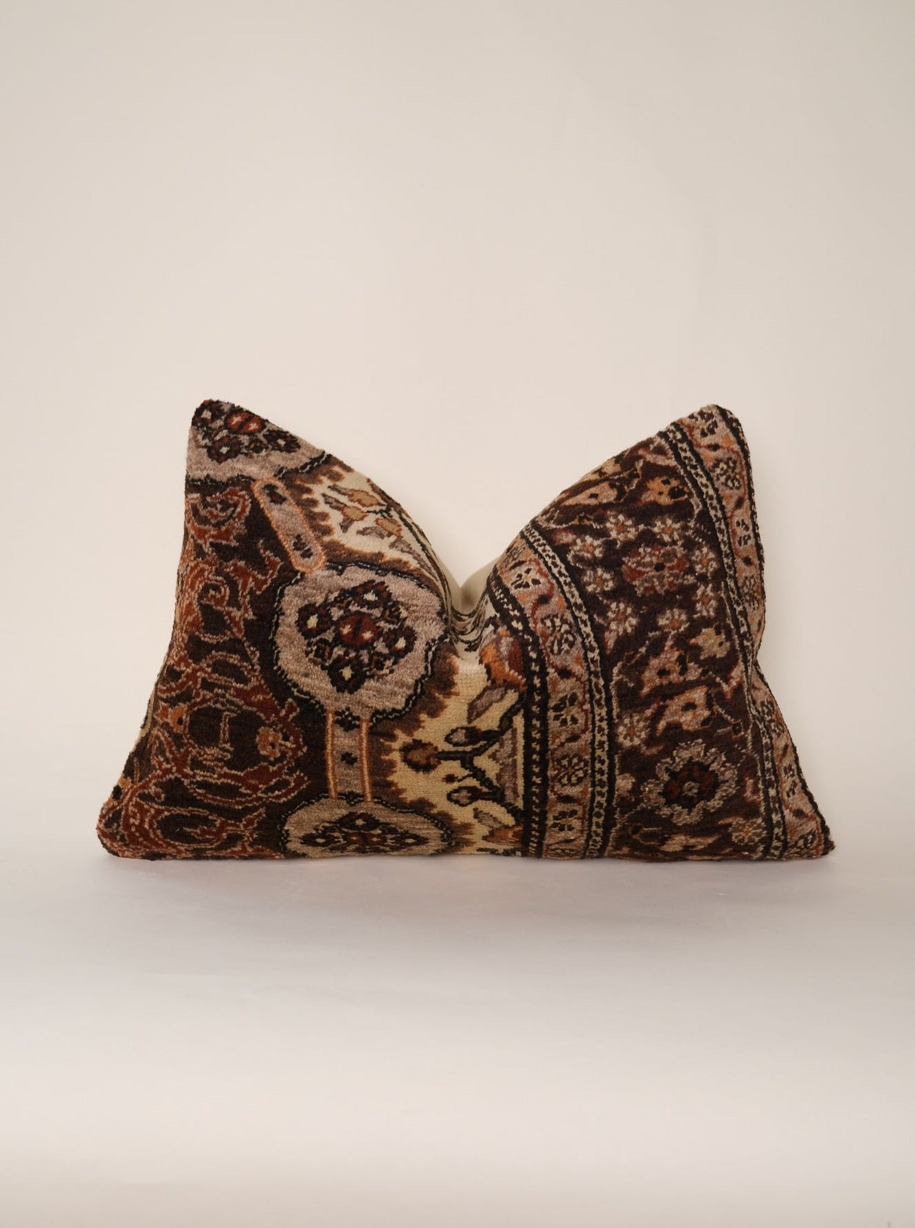 Holly Turkish Vintage Rug Lumbar No.2