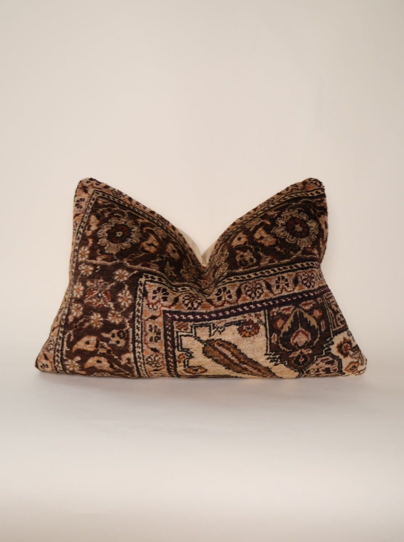 Holly Turkish Vintage Rug Lumbar No.2