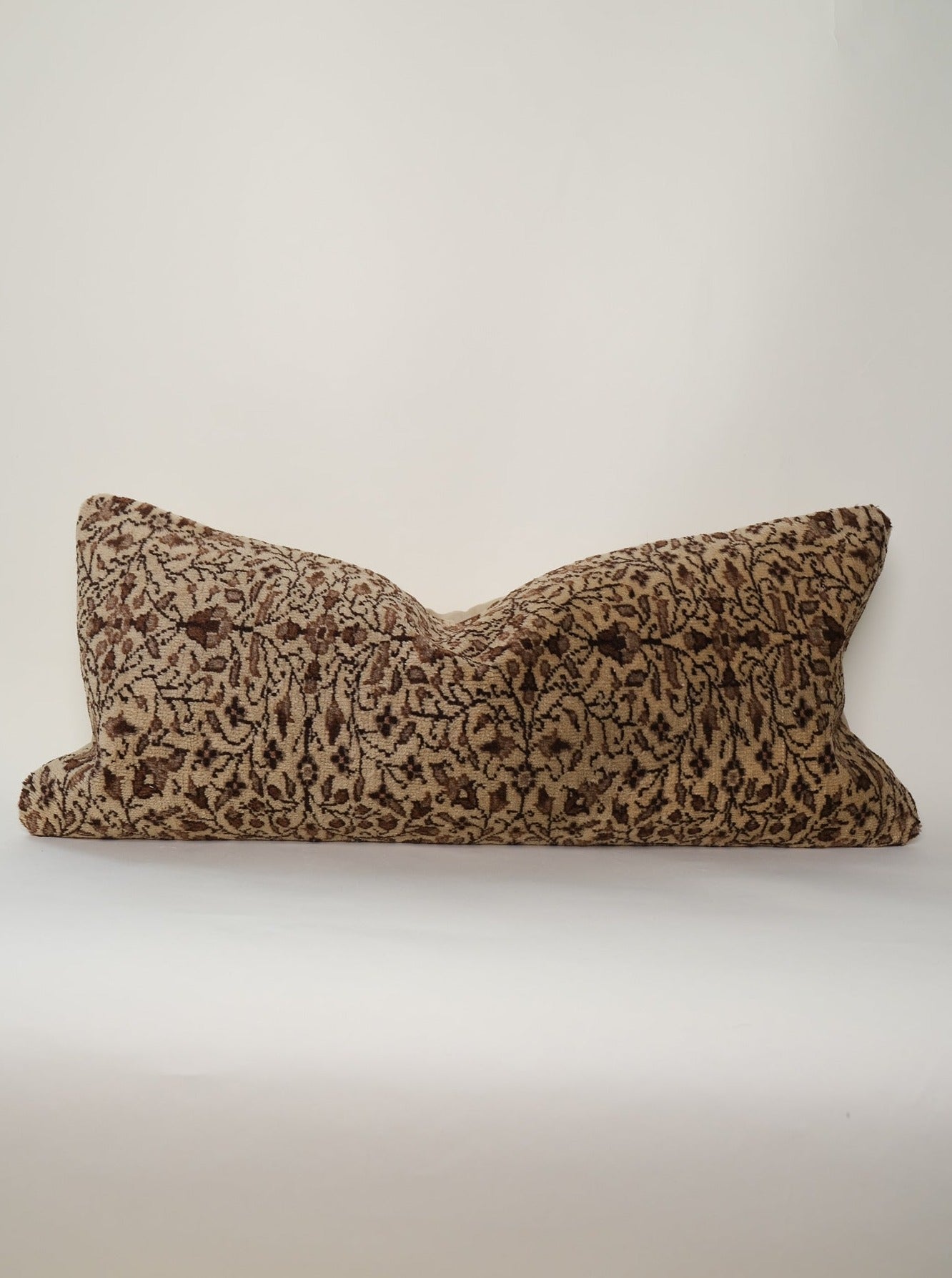 Amar Turkish Vintage Rug Lumbar No.2