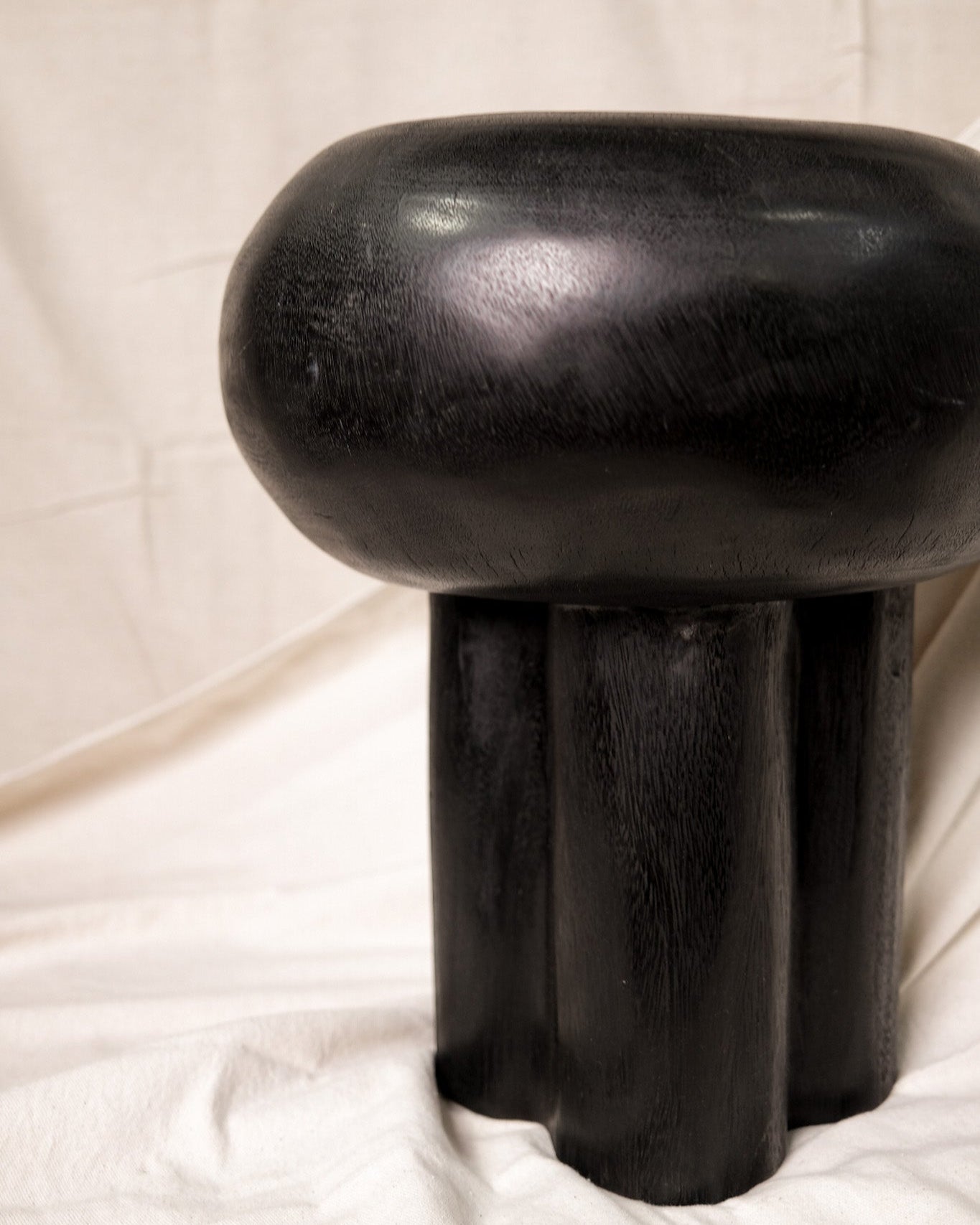 Volta Side Table Black