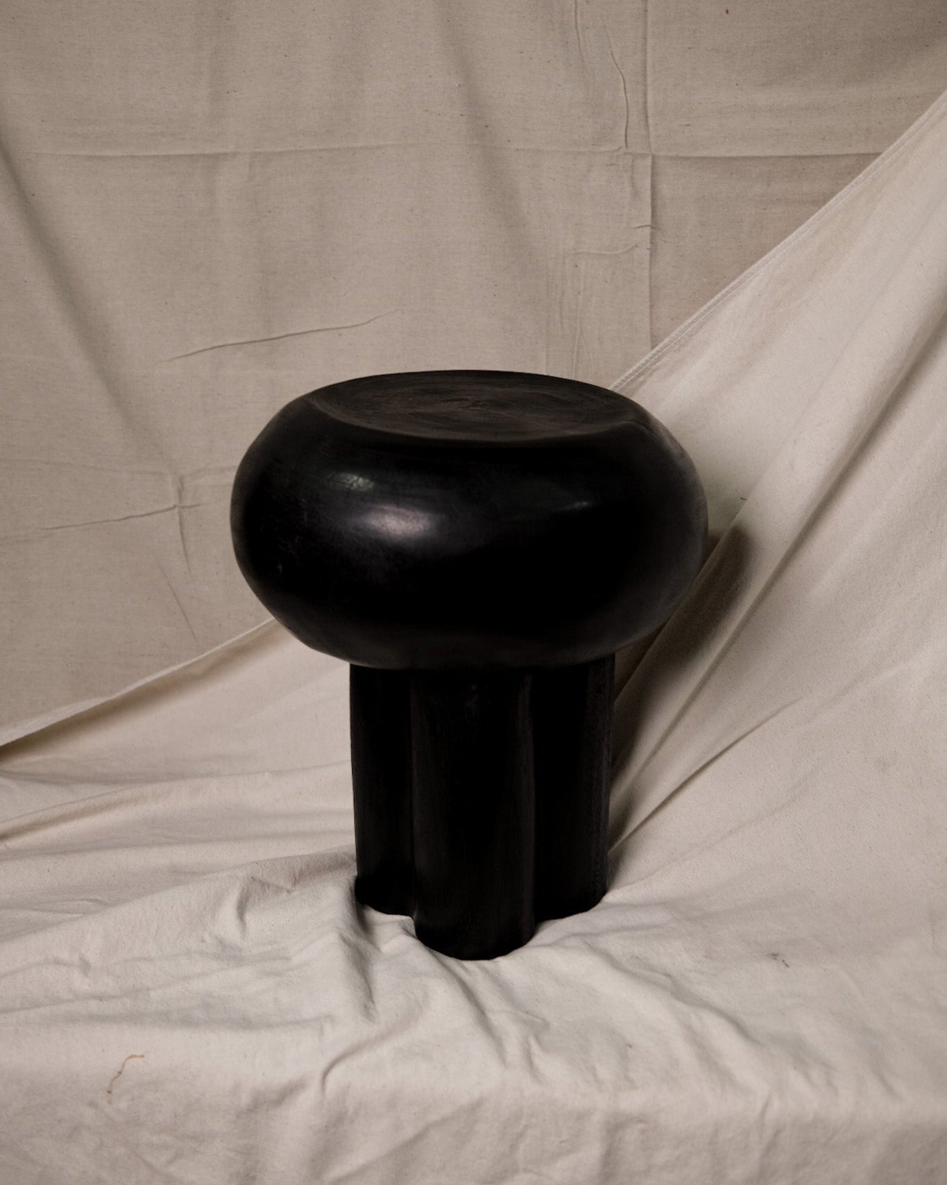 Volta Side Table Black