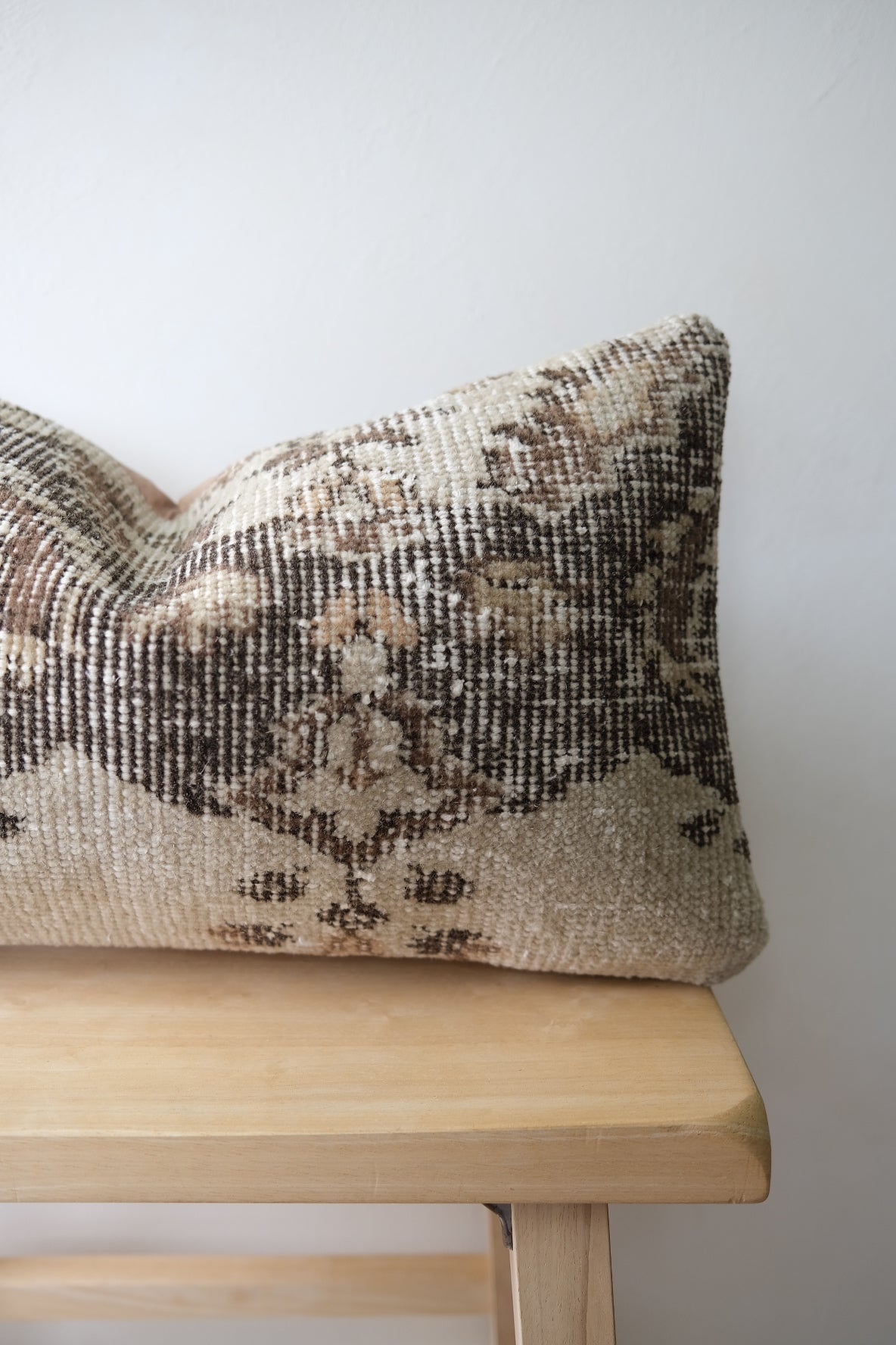 Soraya Turkish Lumbar