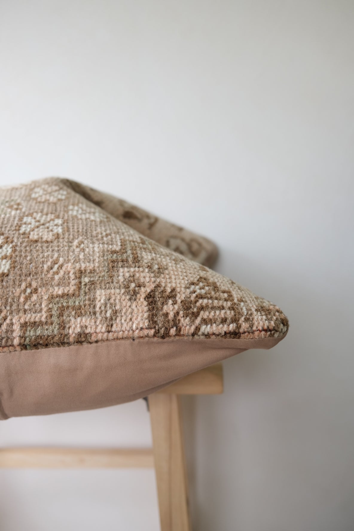 Sera Turkish Pillow Var. 2