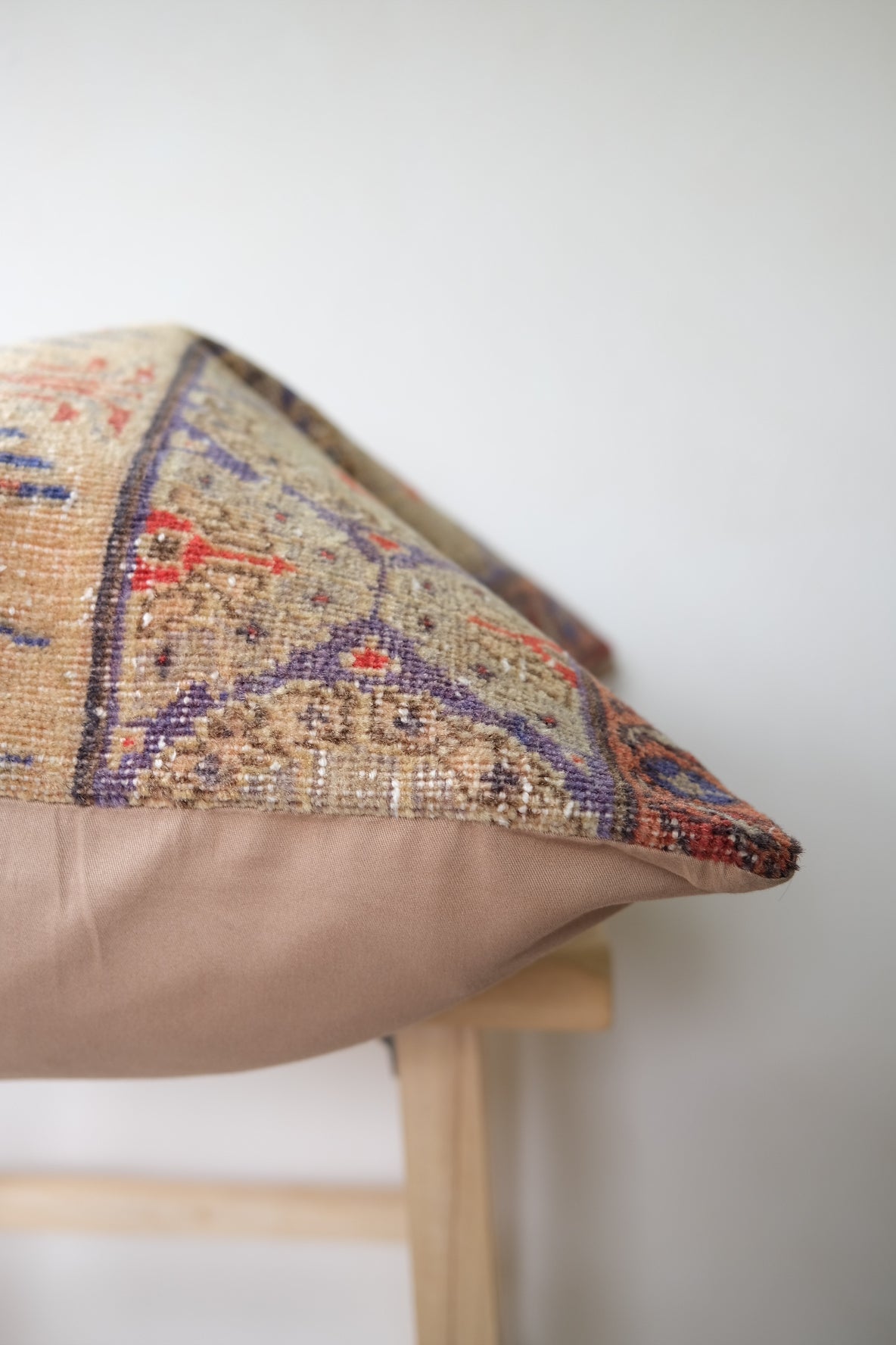 Sola Turkish Pillow Var. 3