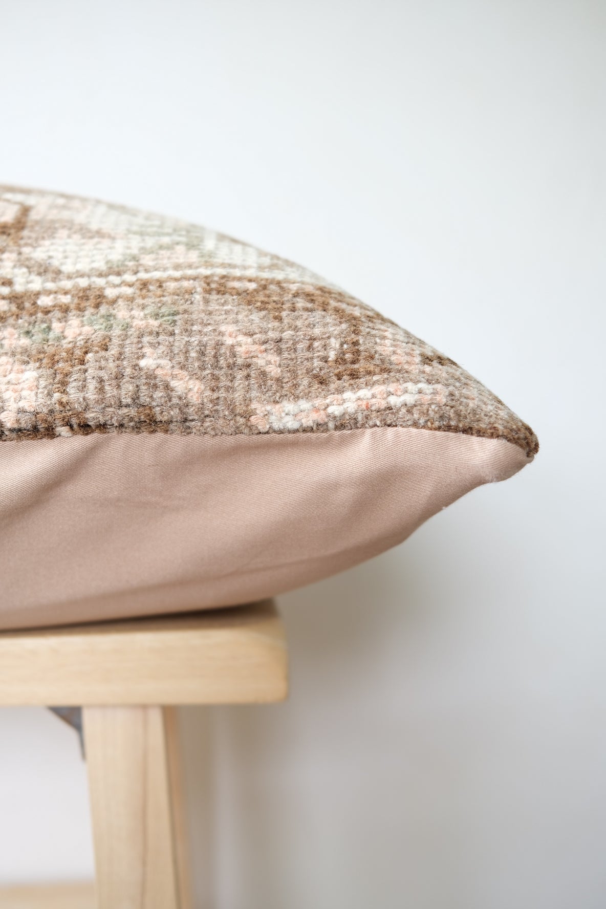 Sera Turkish Lumbar Var. 1