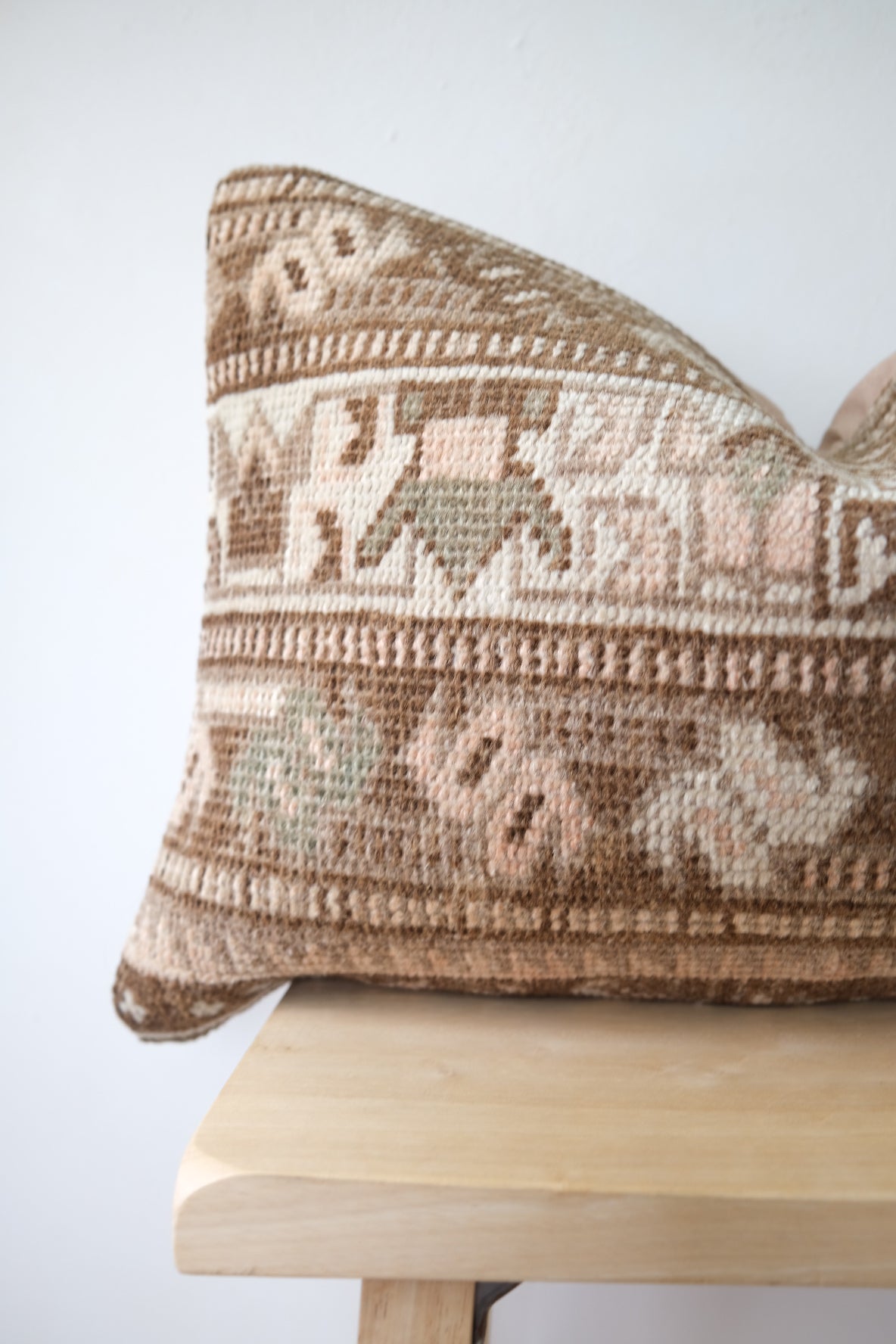 Sera Turkish Lumbar Var. 3