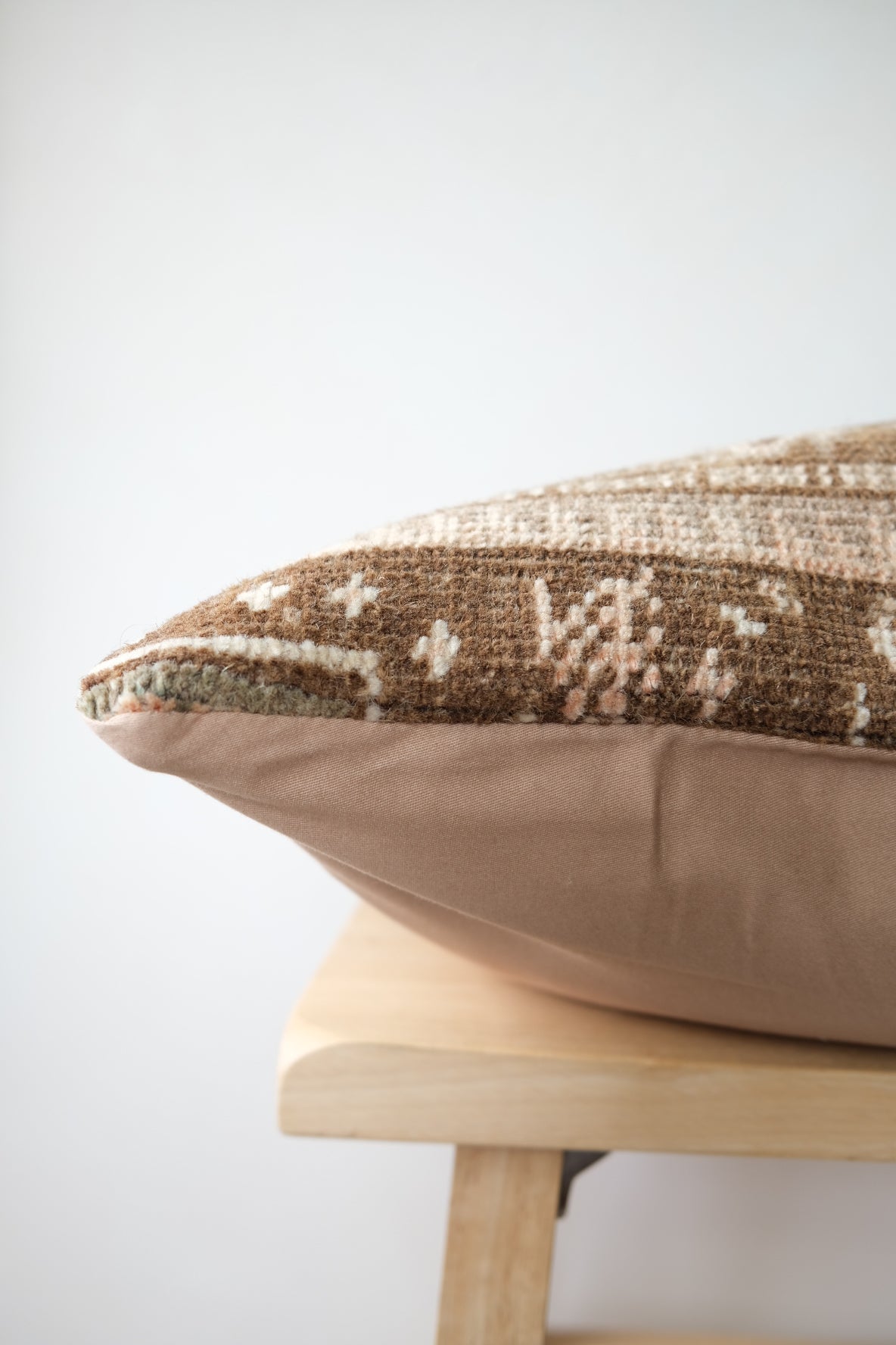 Sera Turkish Lumbar Var. 3