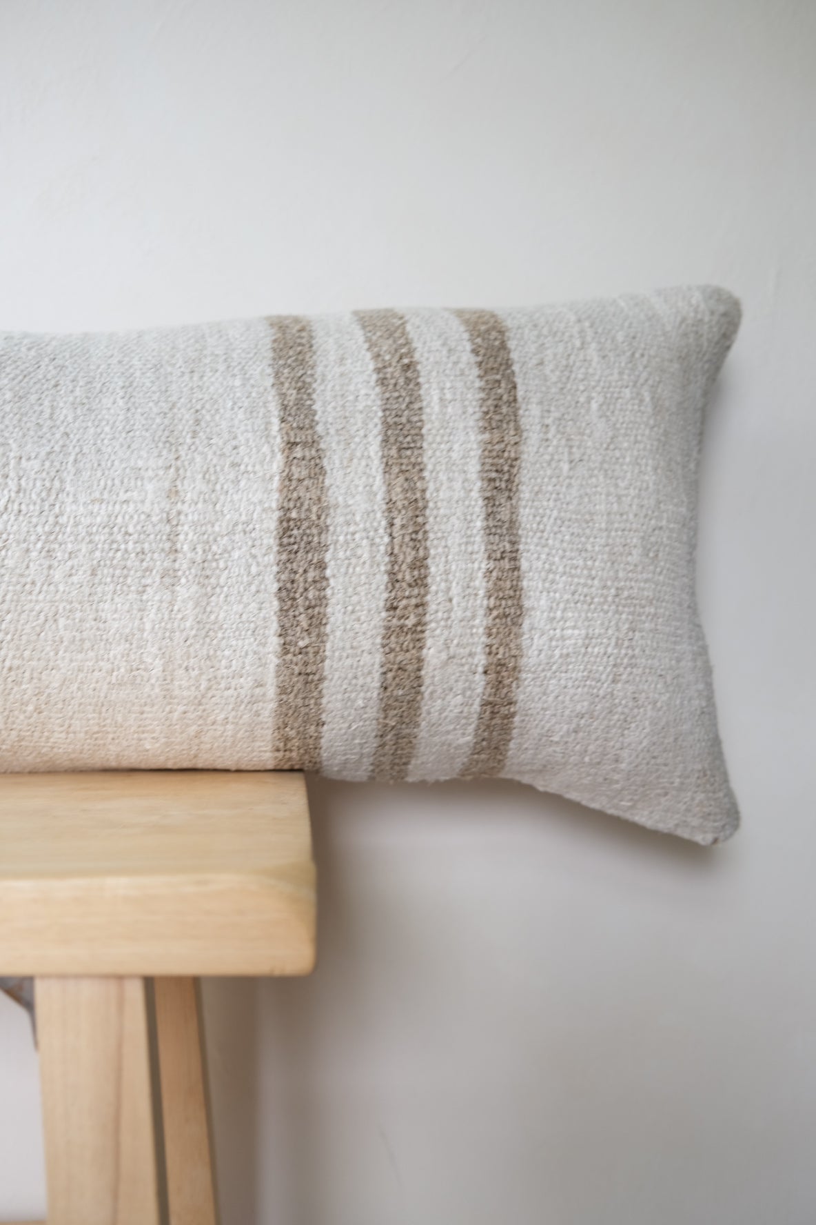 Aleric Kilim Long Lumbar