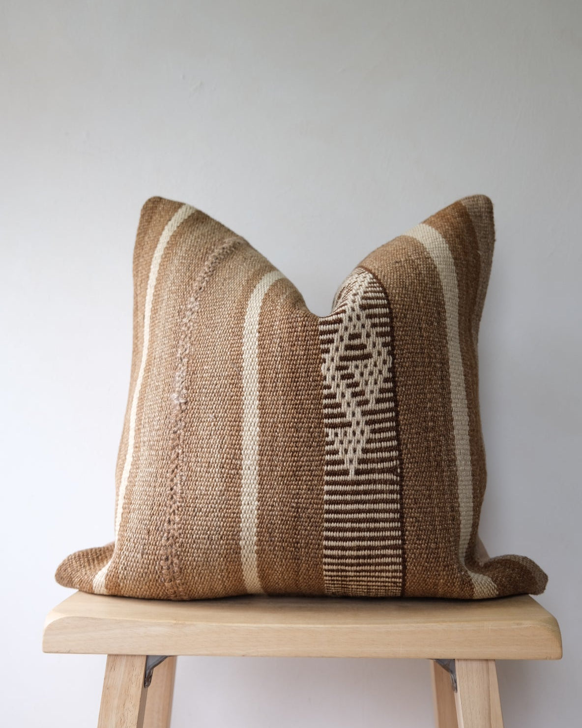 Alim Kilim Pillow Var. 1