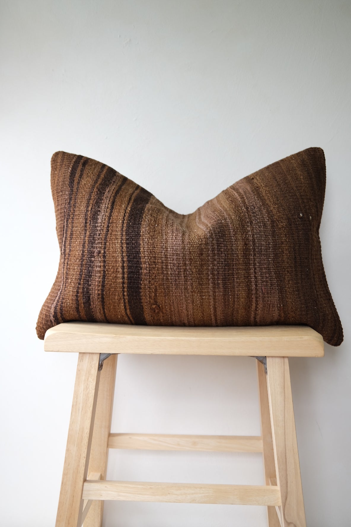 Emir Kilim Lumbar