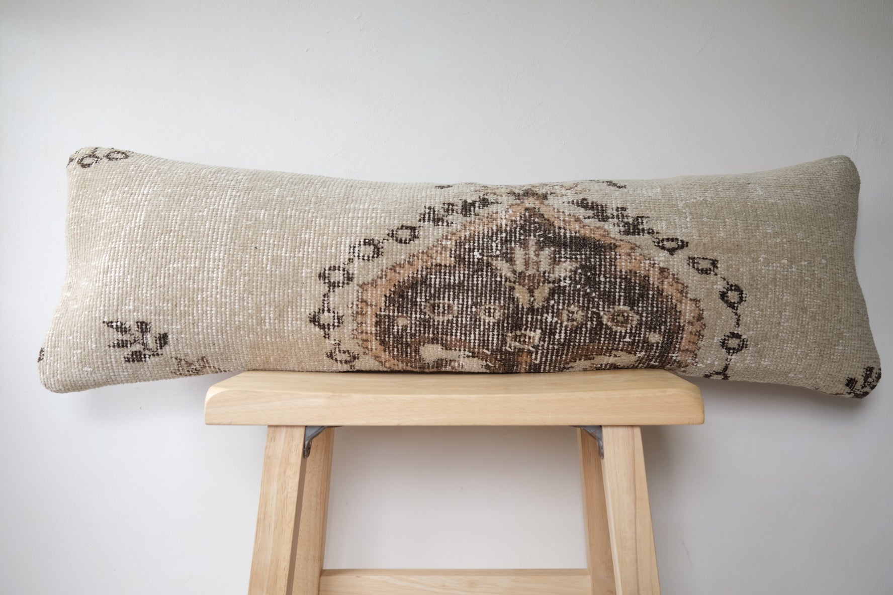 Soraya Turkish Lumbar