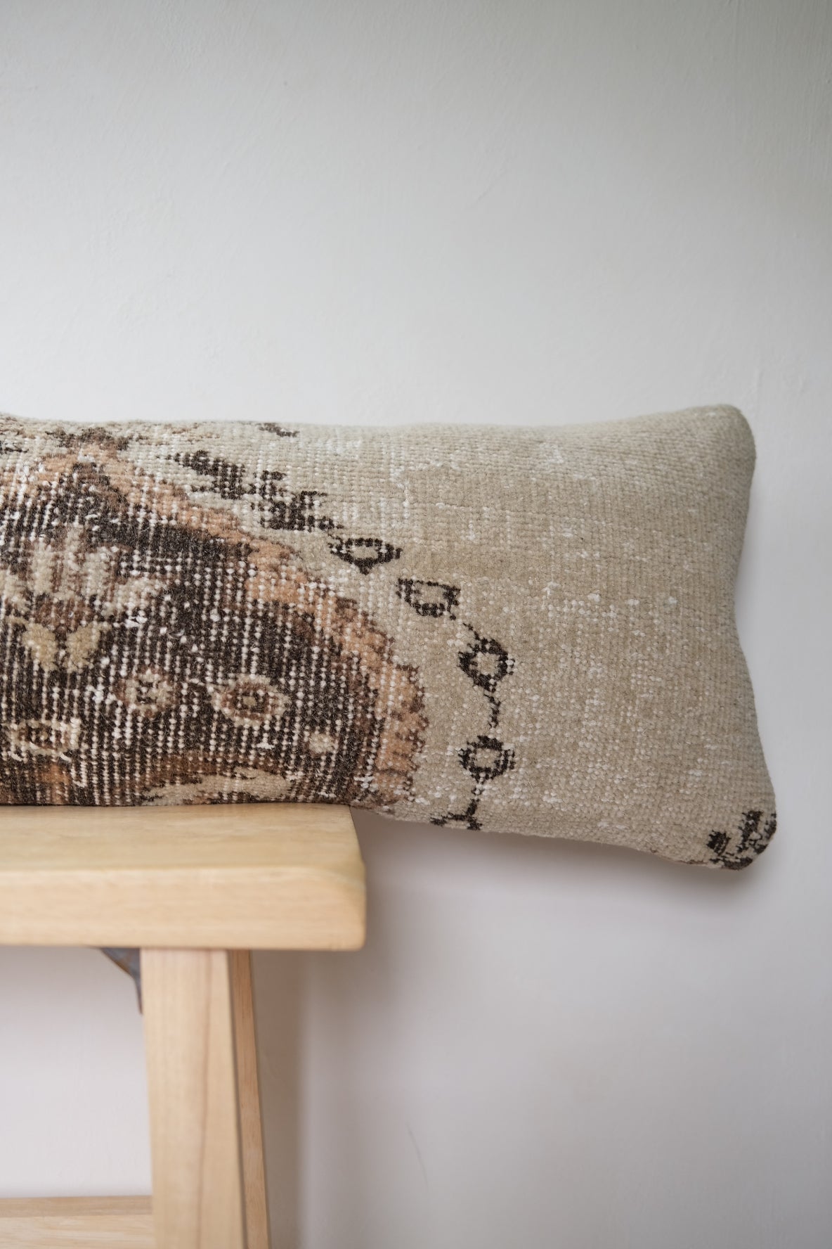 Soraya Turkish Lumbar