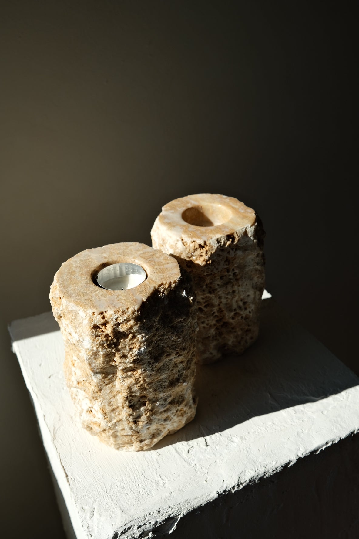 Aruna Onyx Candle Holder