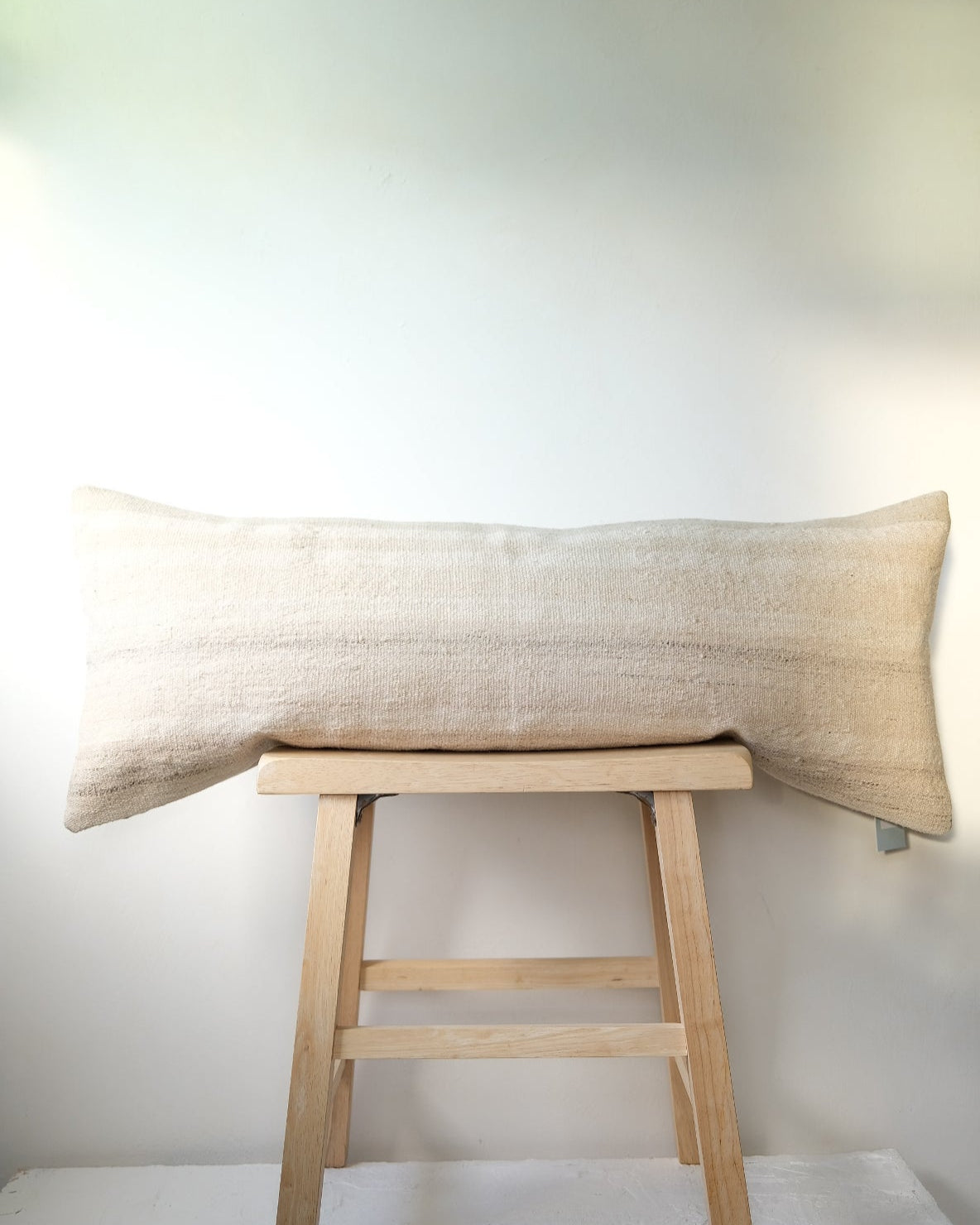 Stan Kilim Long Lumbar