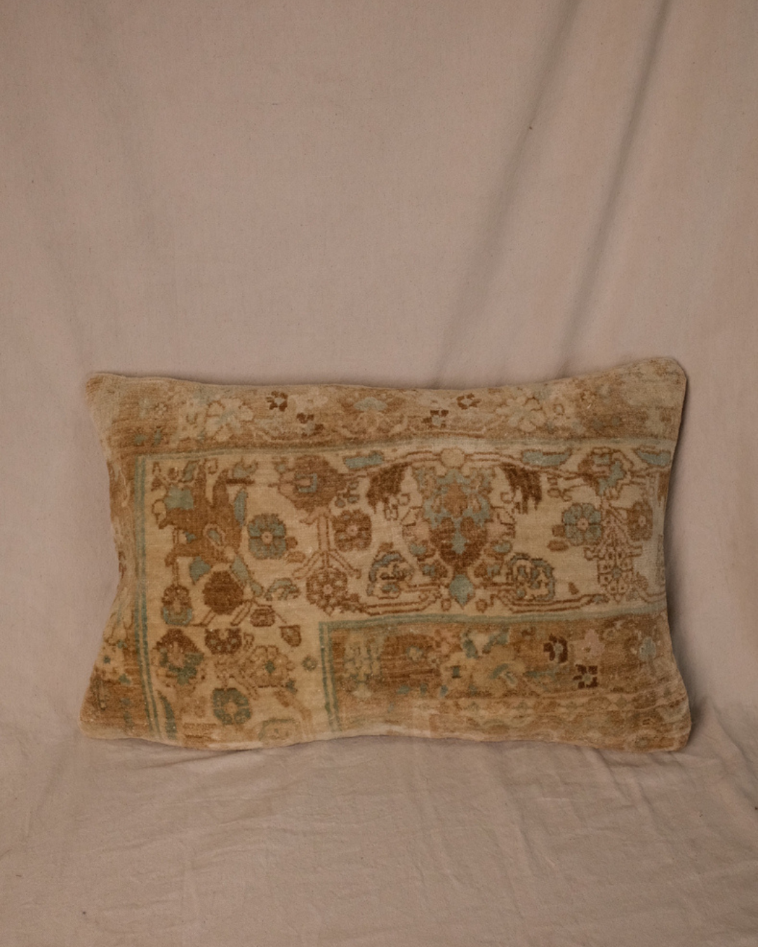 Isik Turkish Pillow