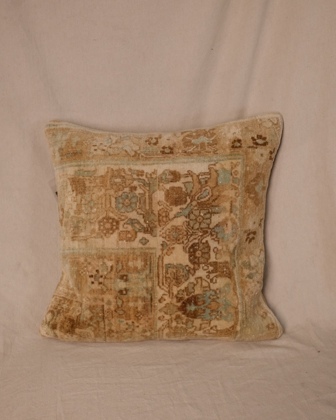 Isik Turkish Pillow
