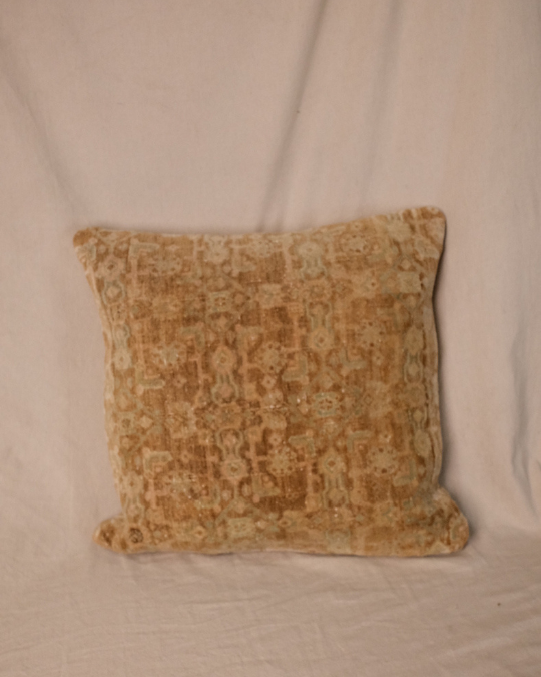 Isik Turkish Pillow