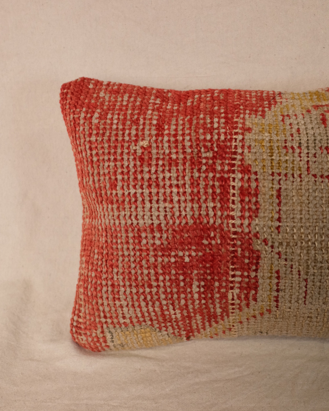 Kizil Turkish Pillow