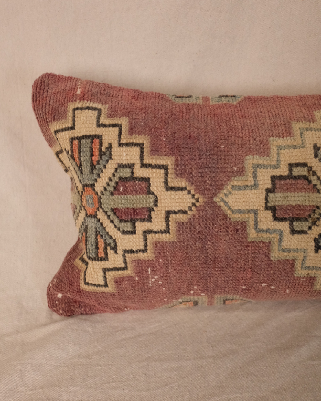 Koru Turkish Pillow