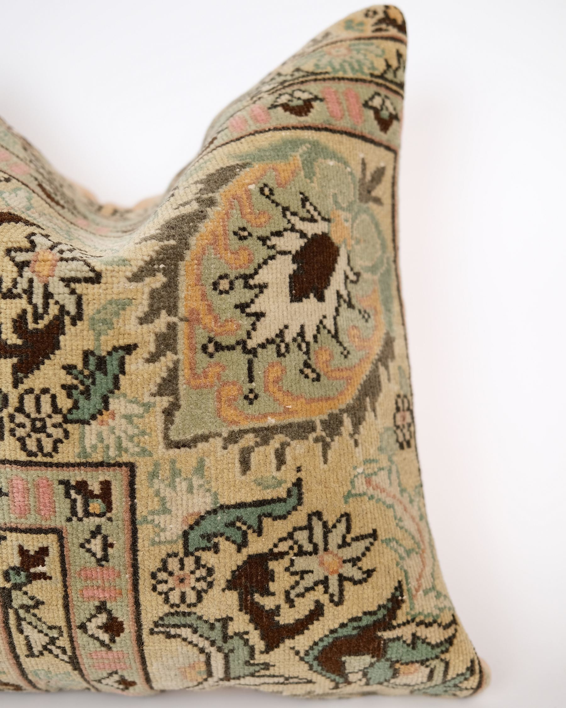 Yasmin Turkish Pillow