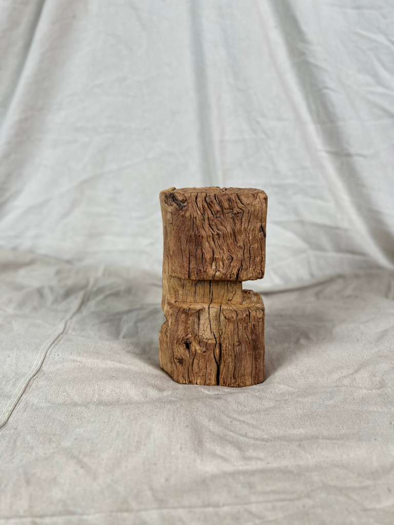 Wood Stump Stand