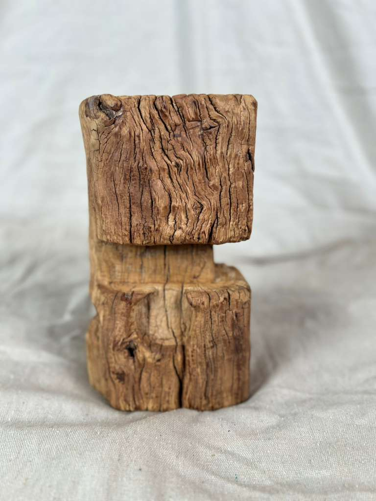 Wood Stump Stand
