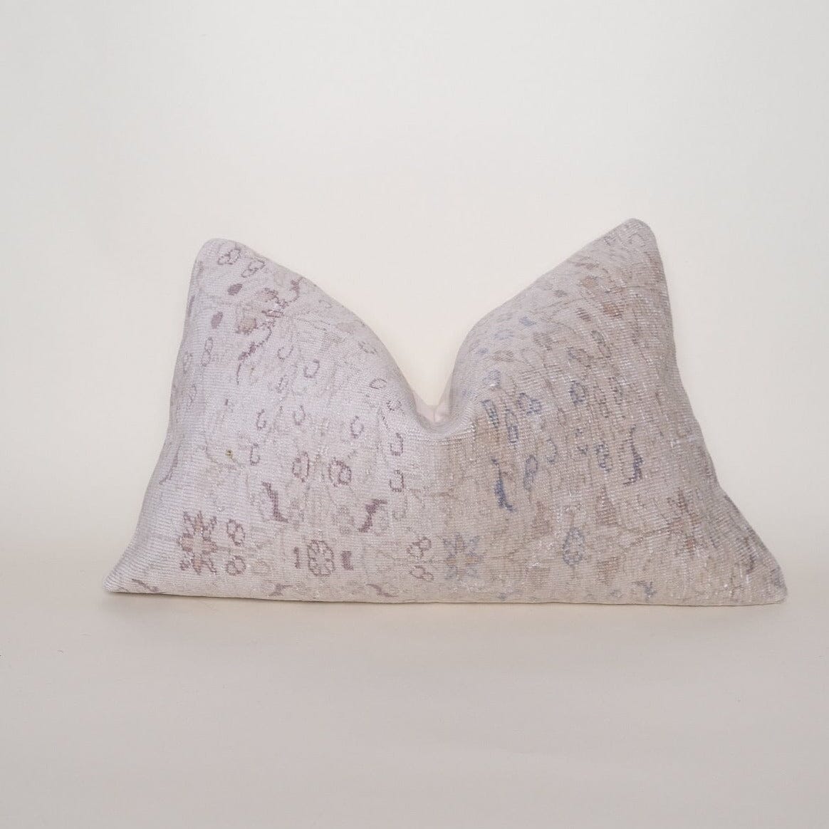 Syvan Turkish Vintage Rug Lumbar Turkish Vintage Rug Twenty Third by Deanne 16 x 24 III