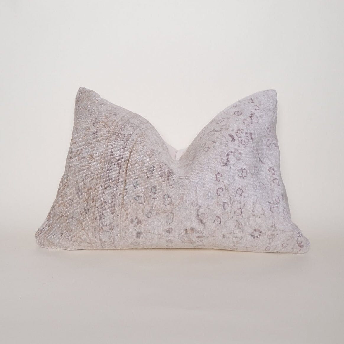 Syvan Turkish Vintage Rug Lumbar Turkish Vintage Rug Twenty Third by Deanne 16 x 24 II