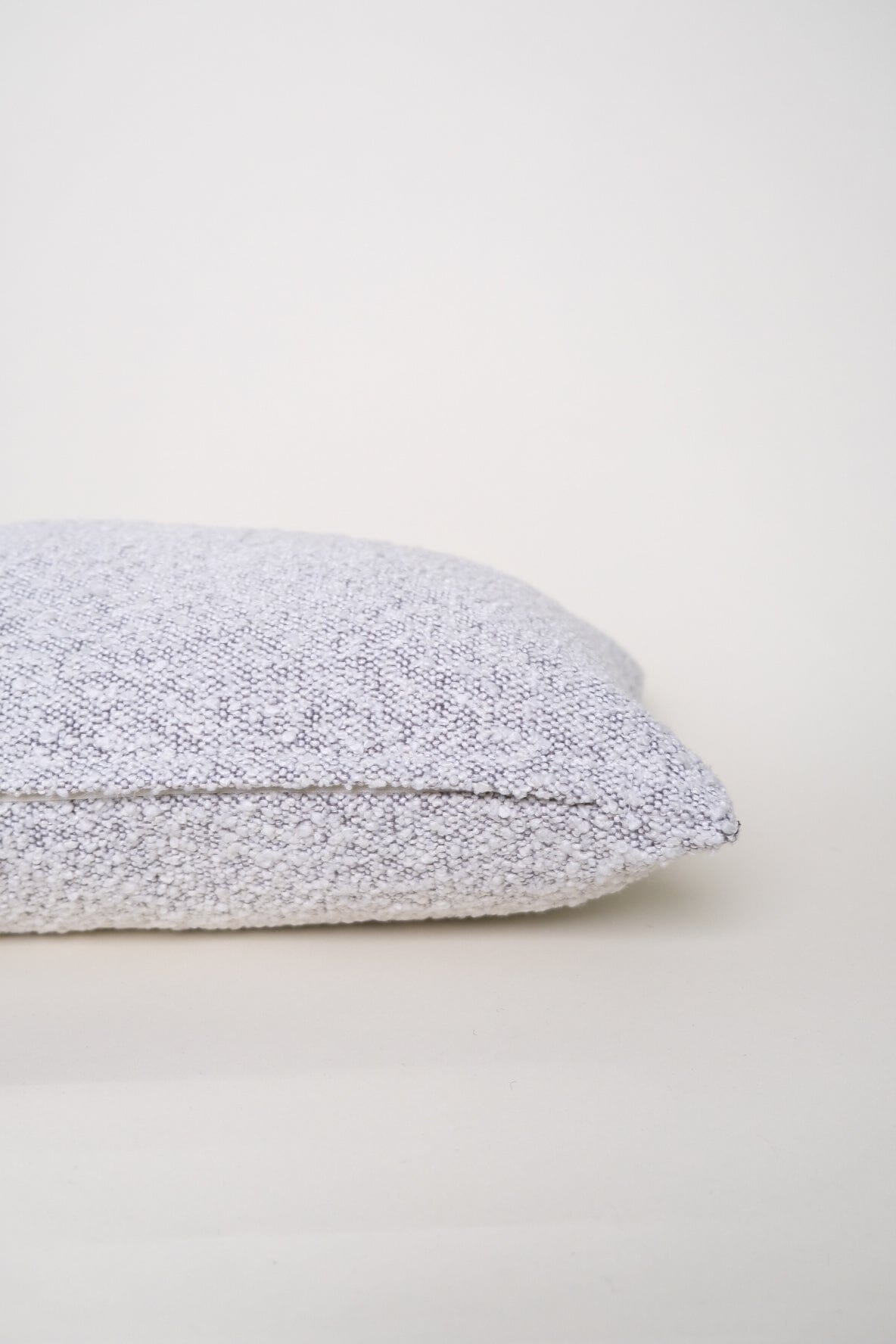 Boucle Lumbar: Fog Classics Twenty Third by Deanne