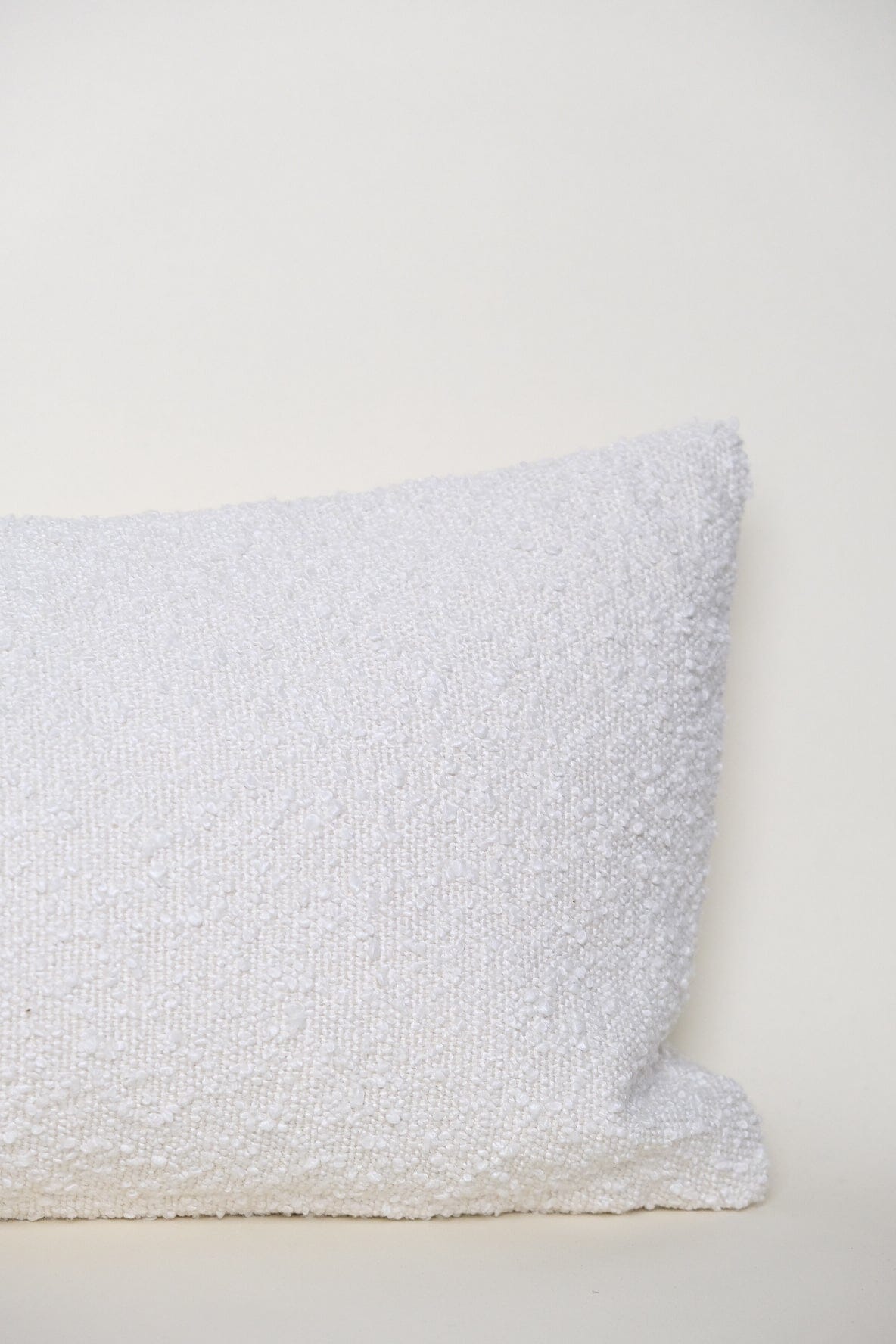 Boucle Long Lumbar: Bone Classics Twenty Third by Deanne