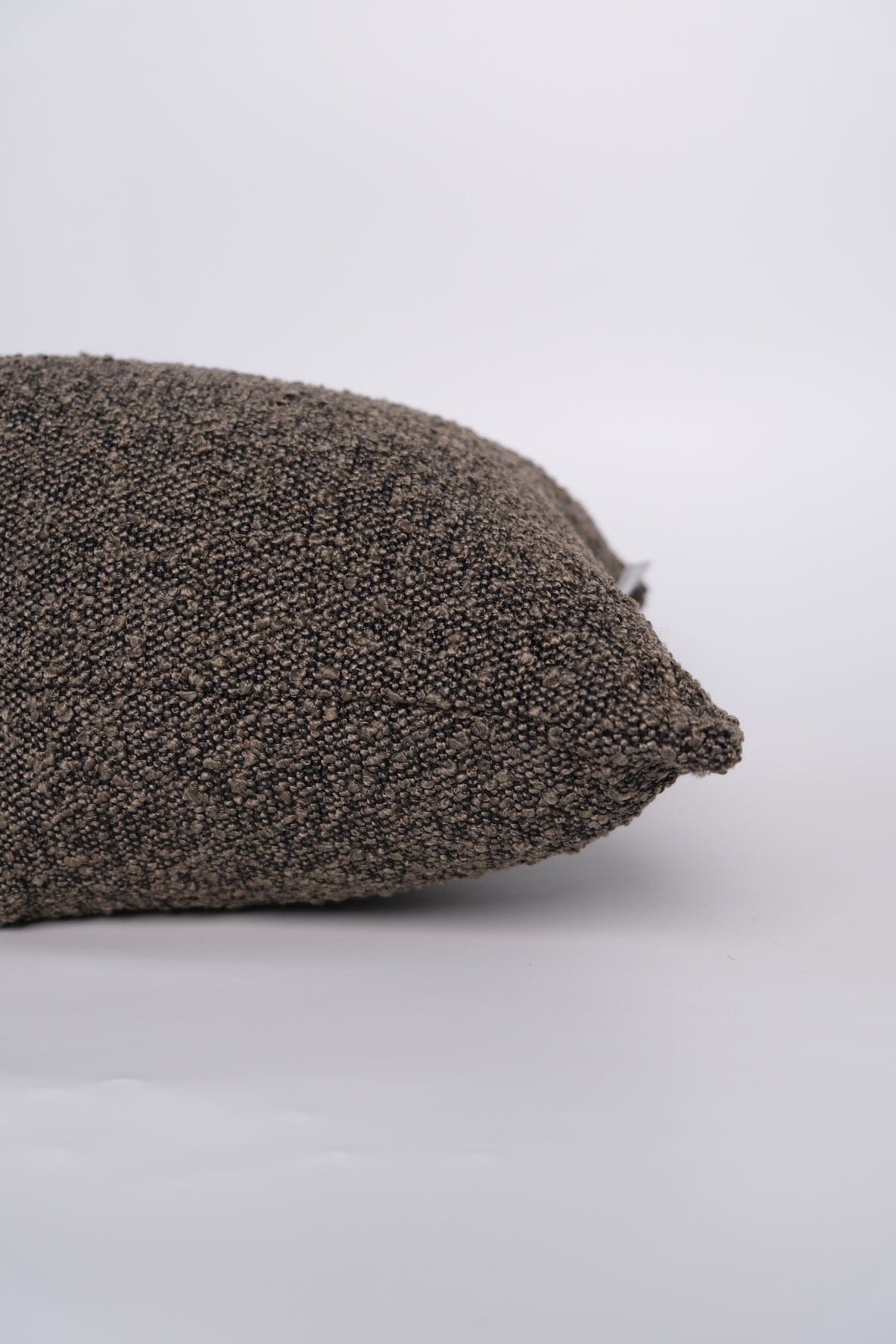 Boucle Lumbar: Smoke Classics Twenty Third by Deanne