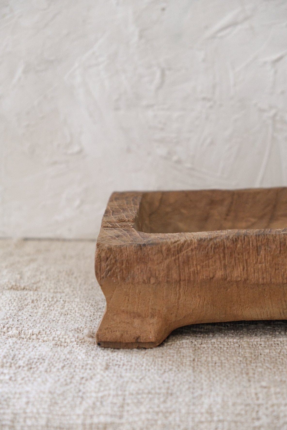 Betel Solid Teak Tray No°2 Vase Twenty Third by Deanne