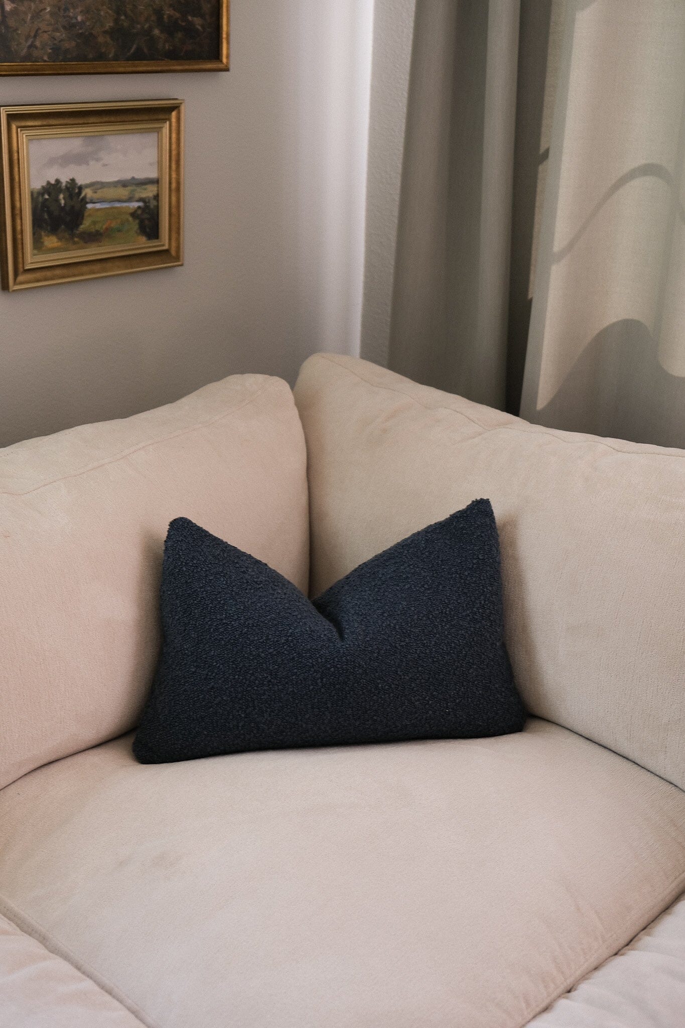 Boucle Lumbar: Blueberry Classics Twenty Third by Deanne