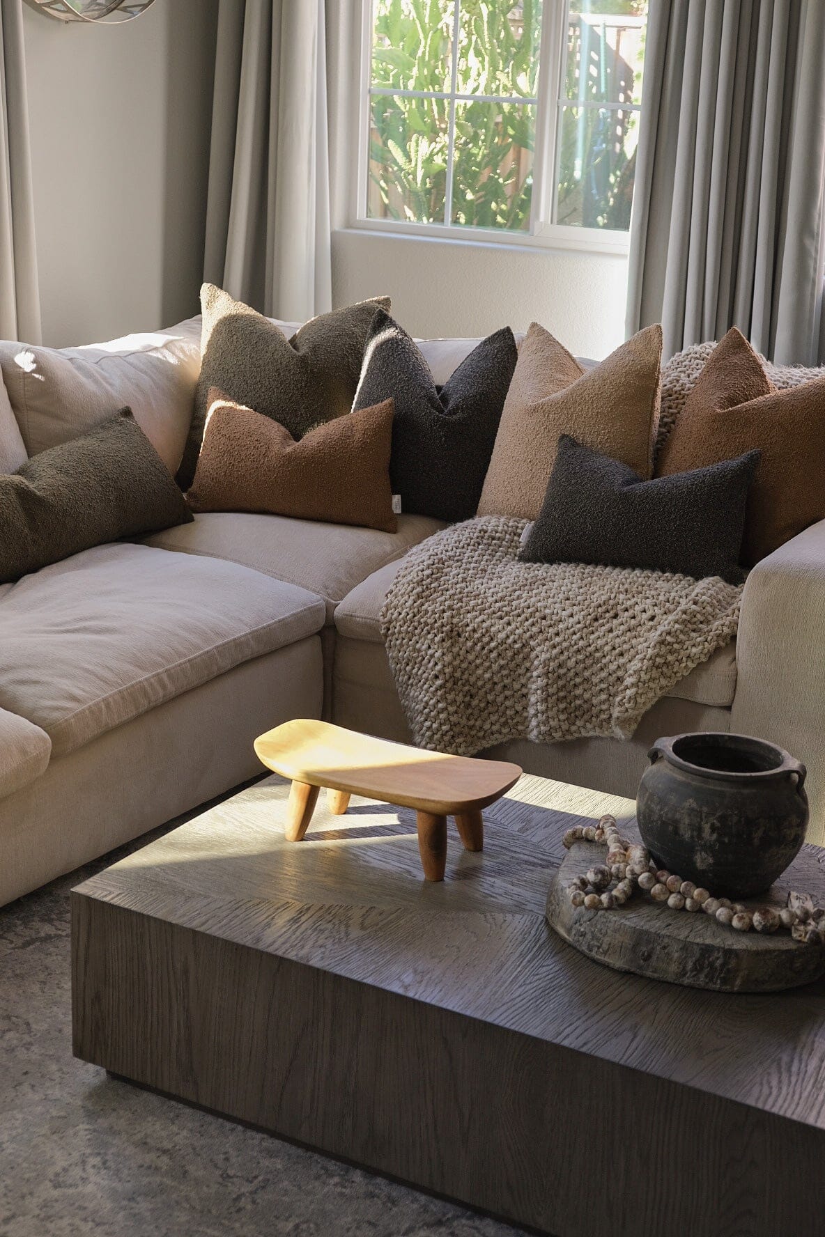 Boucle Lumbar: Smoke Classics Twenty Third by Deanne