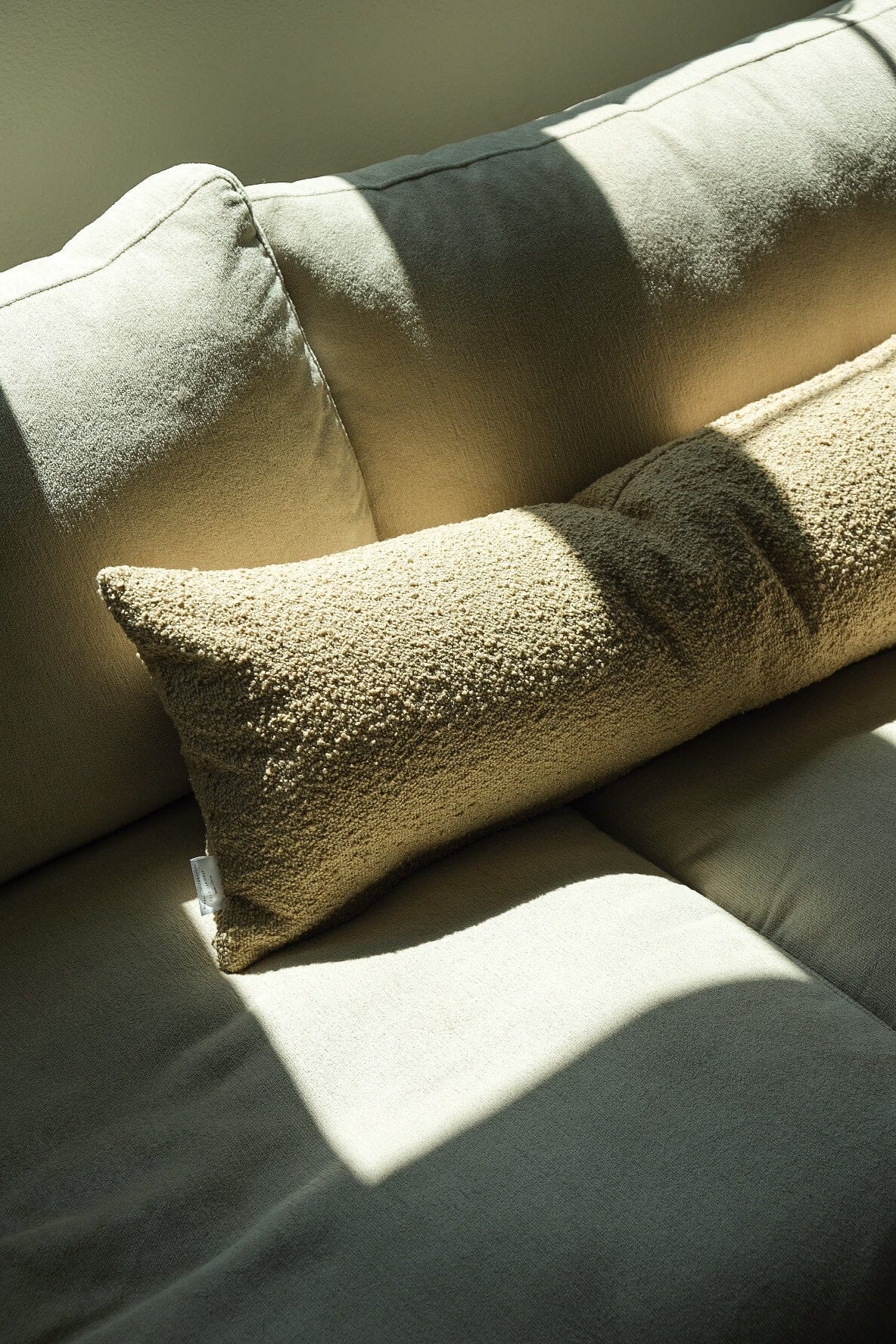 Boucle Long Lumbar: Oat Classics Twenty Third by Deanne