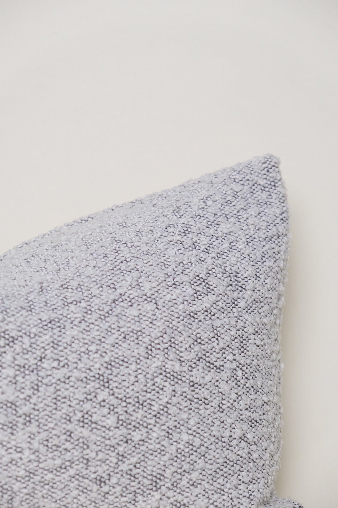 Boucle Lumbar: Fog Classics Twenty Third by Deanne