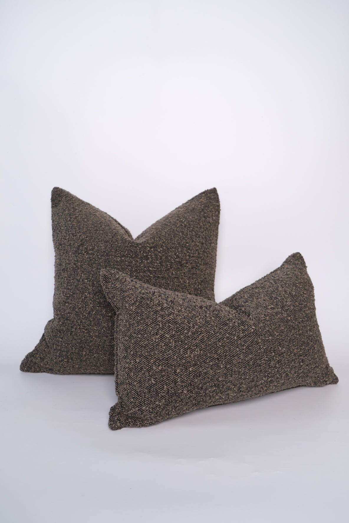 Boucle Lumbar: Smoke Classics Twenty Third by Deanne