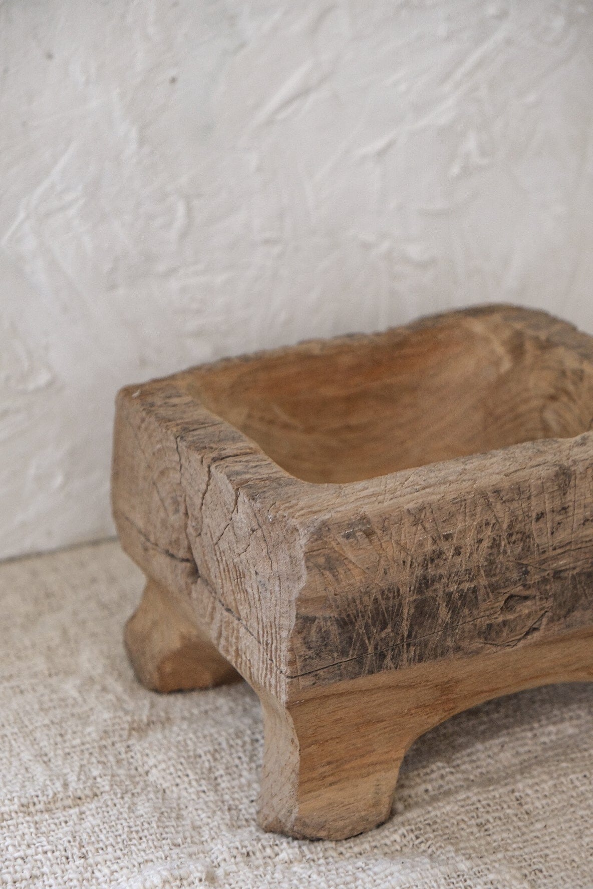 Betel Solid Teak Tray No°1 Vase Twenty Third by Deanne