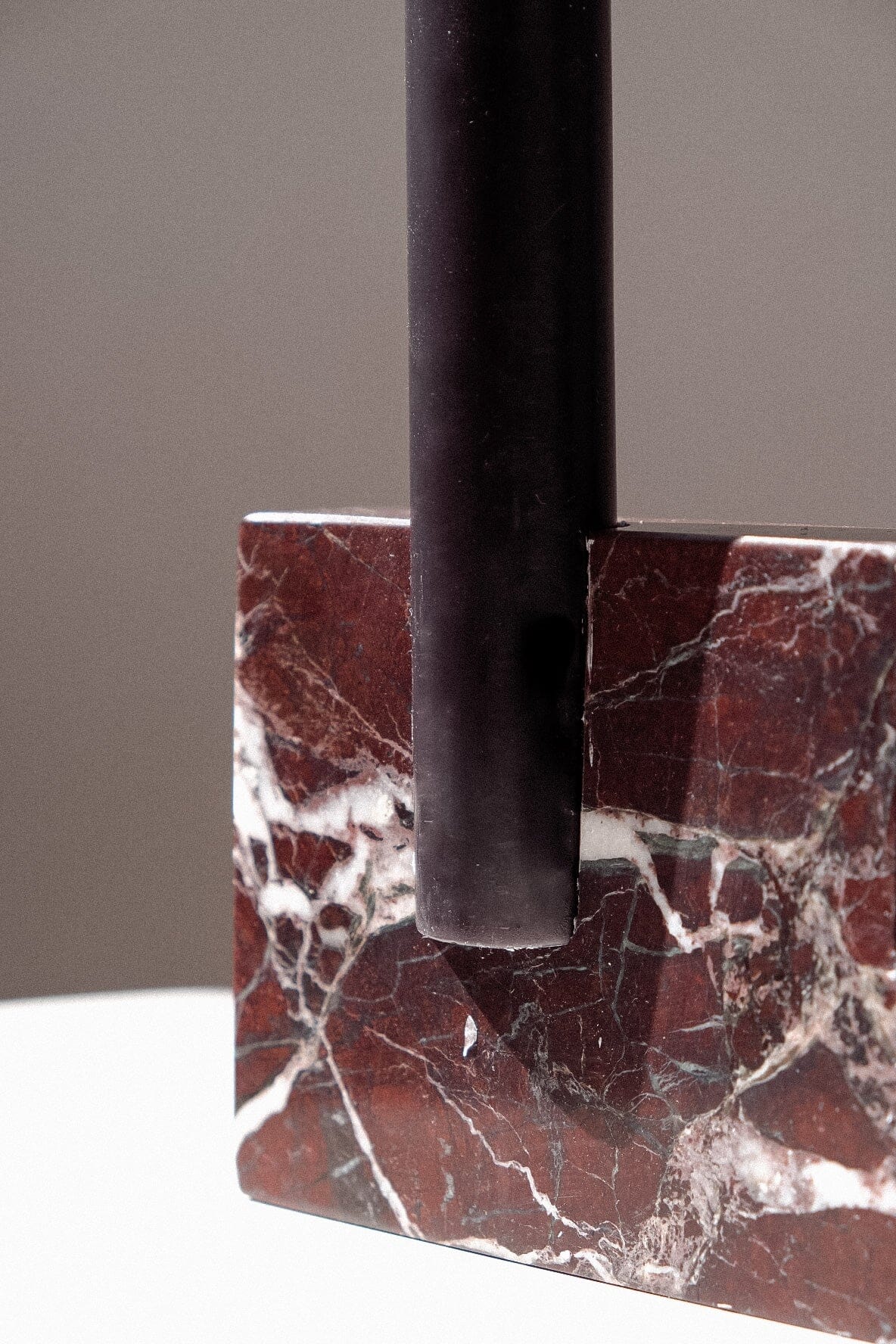 Rosso Lepanto with Onyx black candle