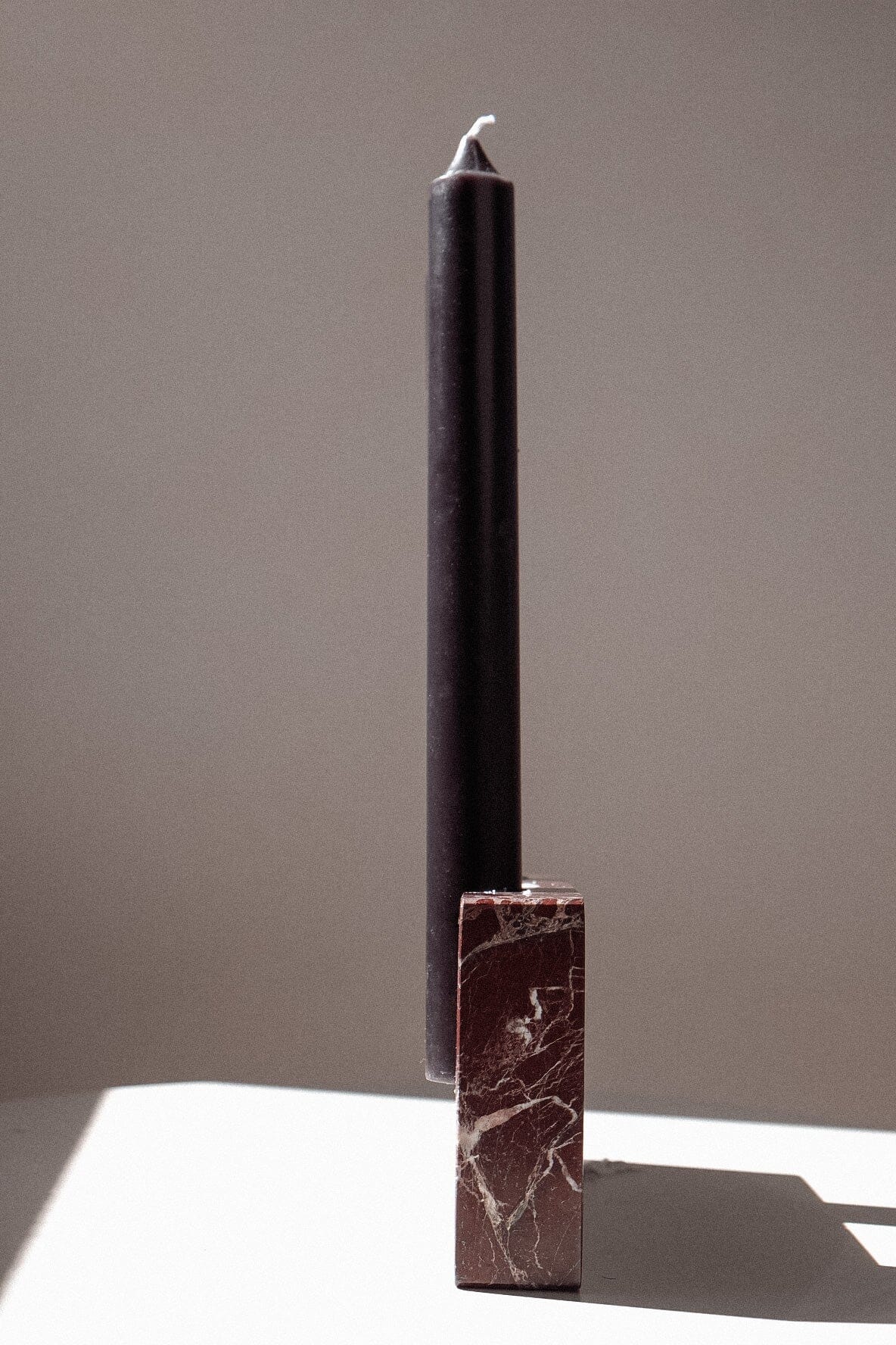 Rosso Lepanto with Onyx black candle