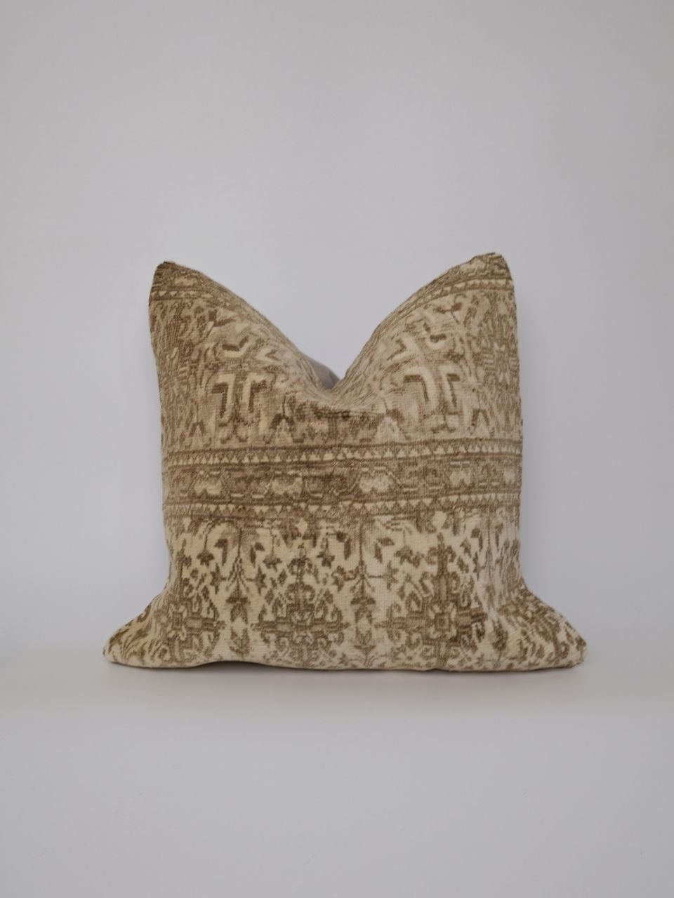 Seda Turkish Vintage Rug Pillow