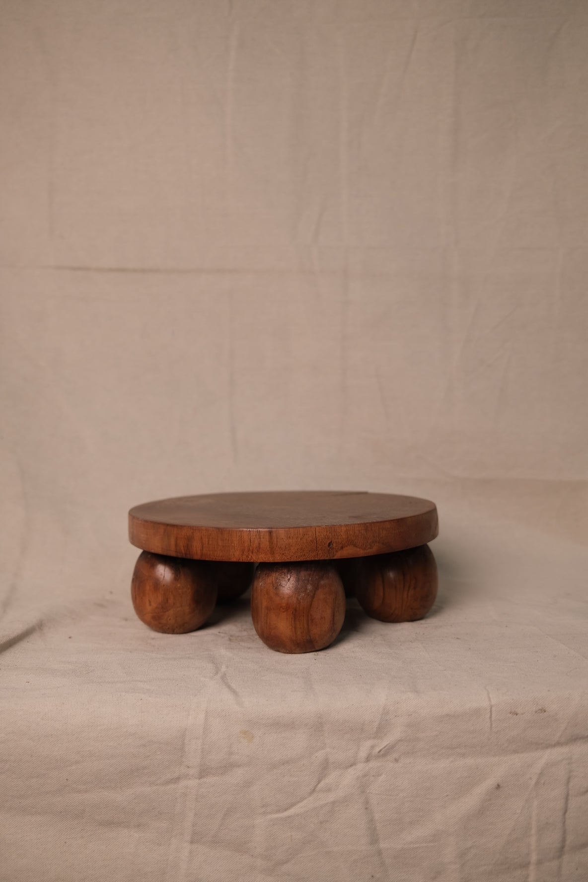 Walnut Timber Riser