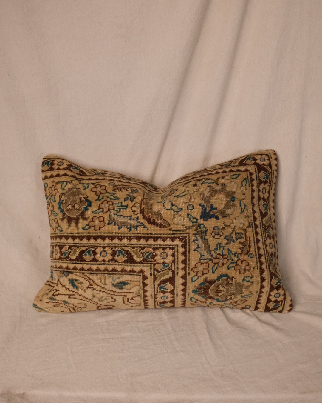 Assos Turkish Pillow