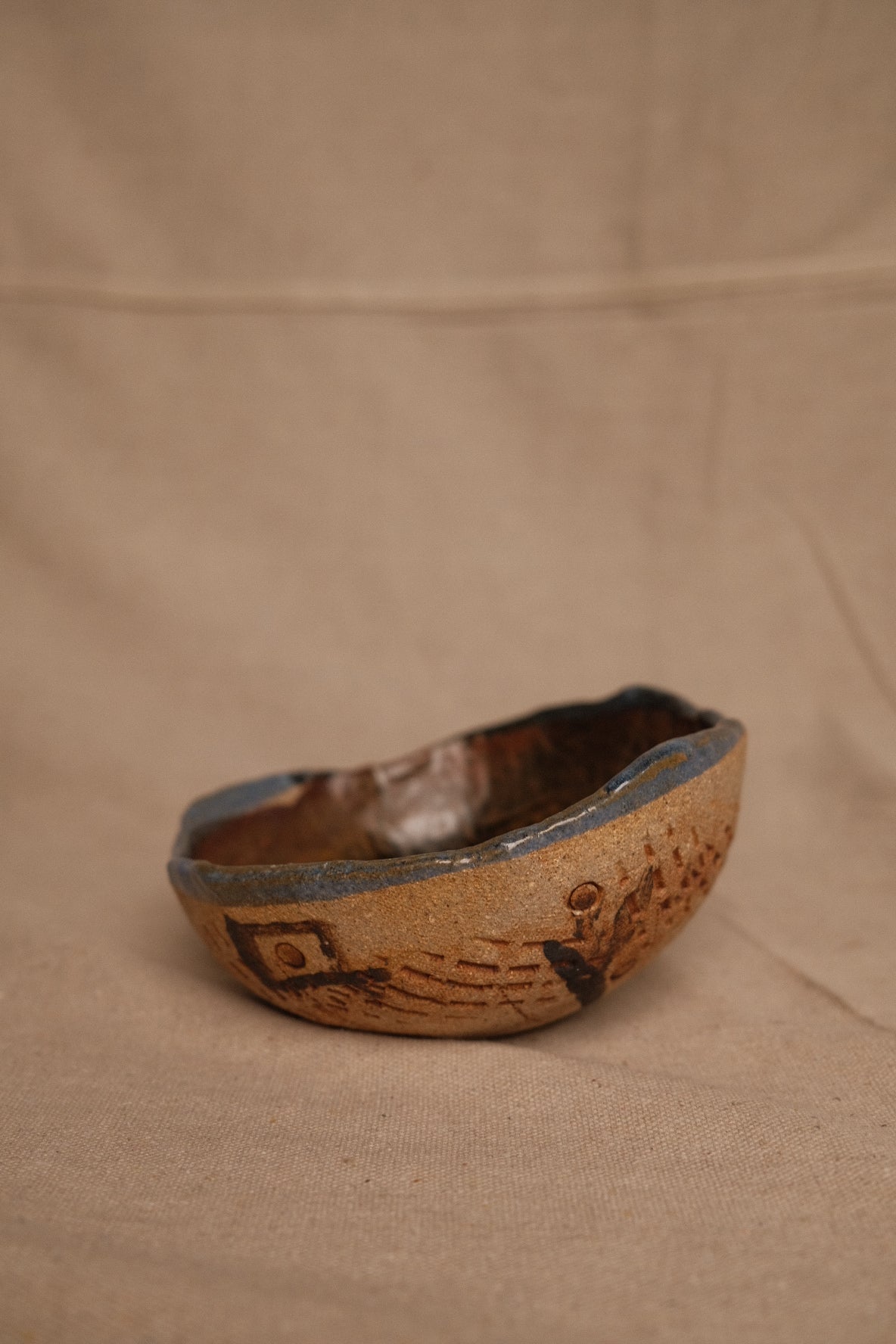 Barro Azul Bowl