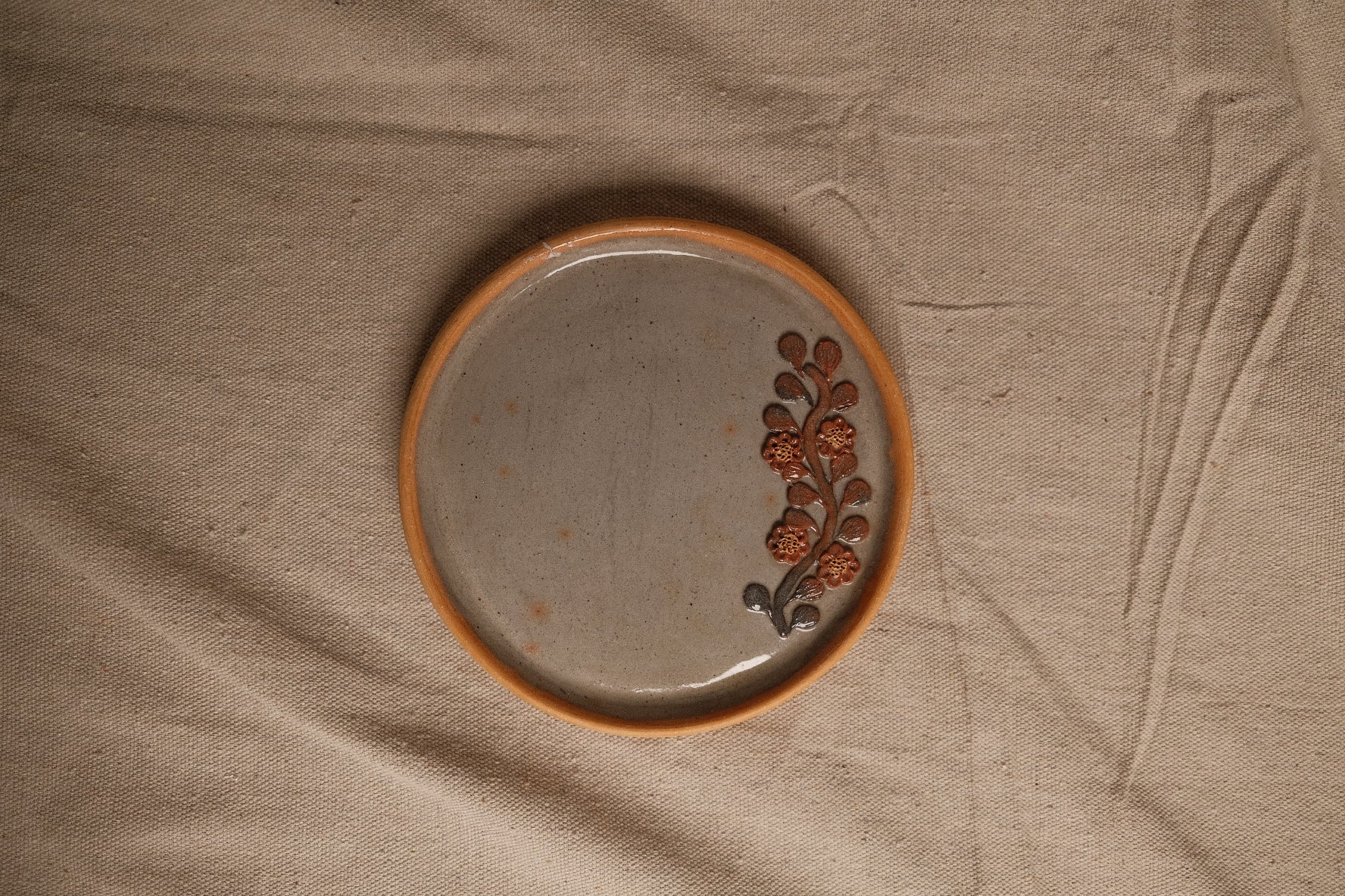 Flora Clay Dish
