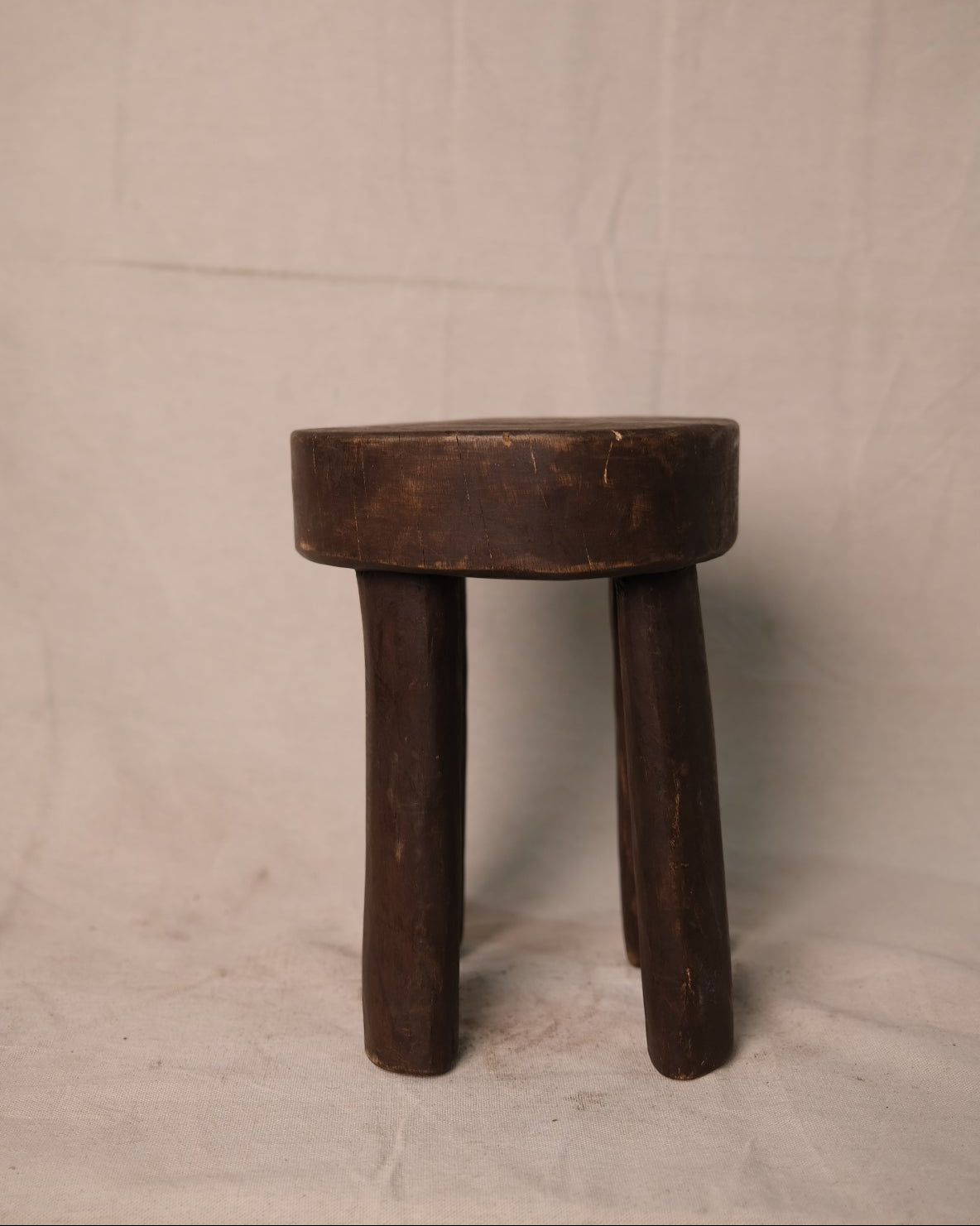 (IV) Round Senufo Stool