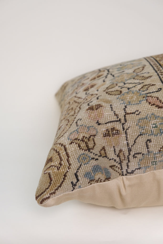 Jovy Turkish Vintage Rug Pillow No.2