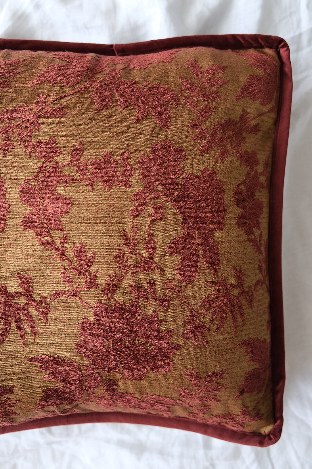 Manon Reversible Tapestry Long Lumbar